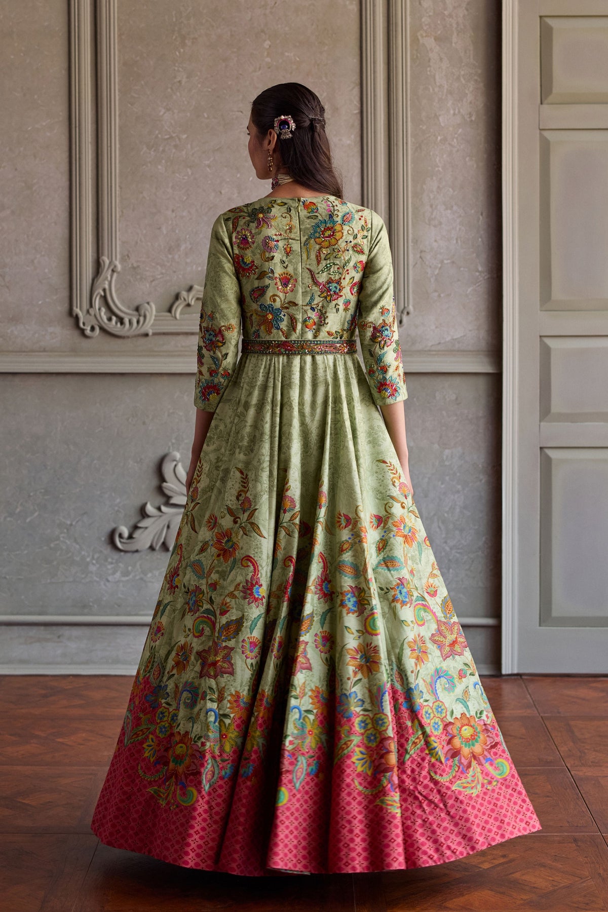 Ruhani Anarkali Set