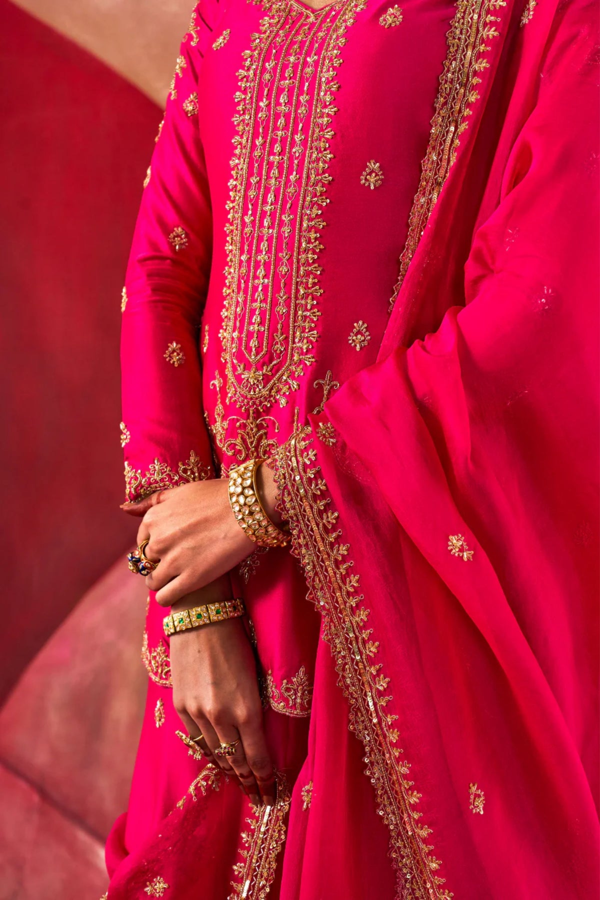 Vijayeeta Sharara Set