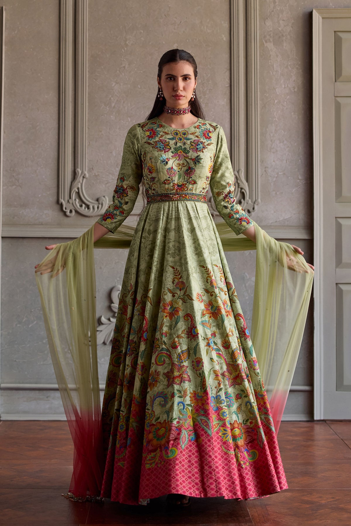 Ruhani Anarkali Set