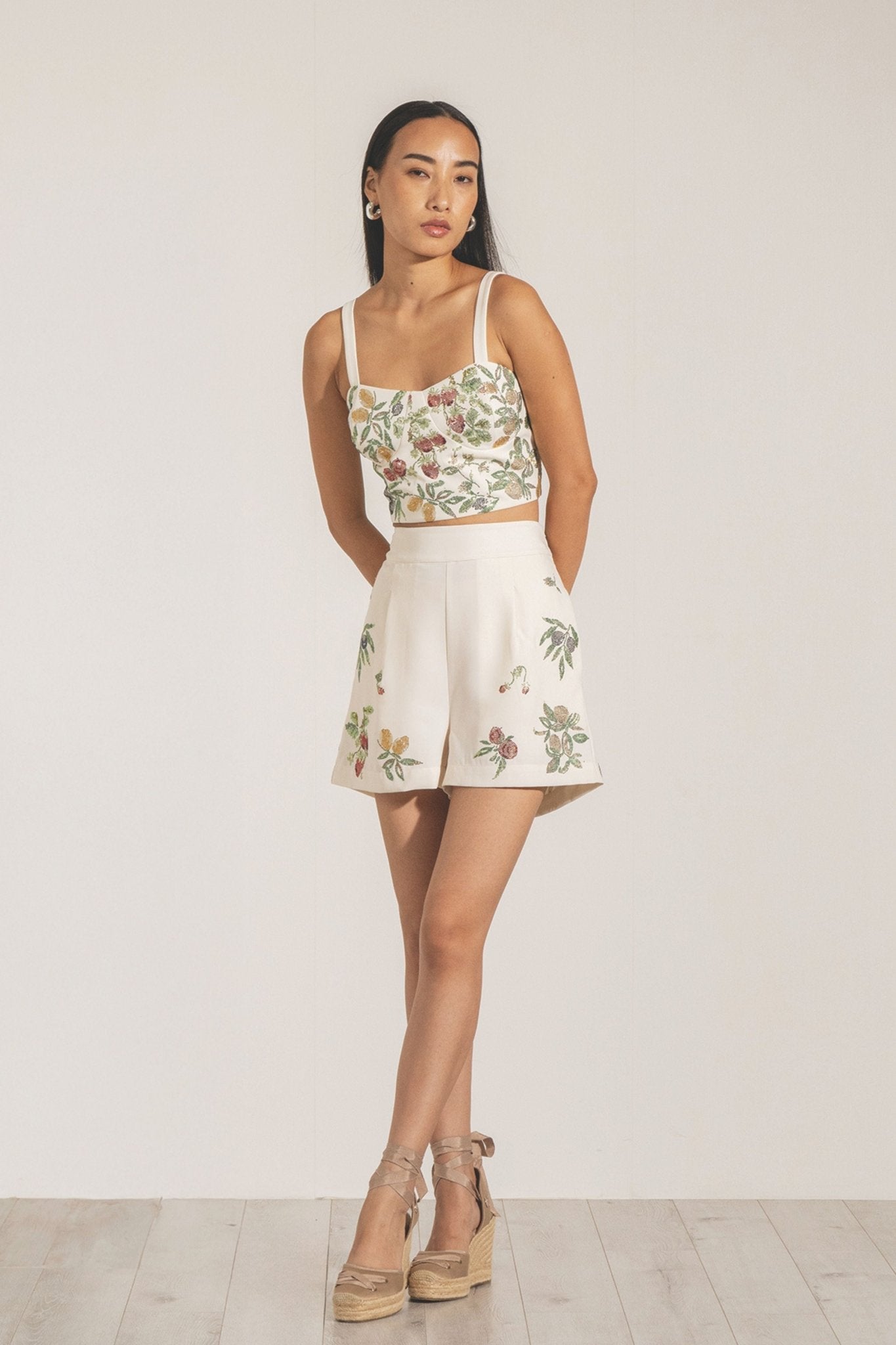 Aster Bustier - Ranna Gill - Elahe