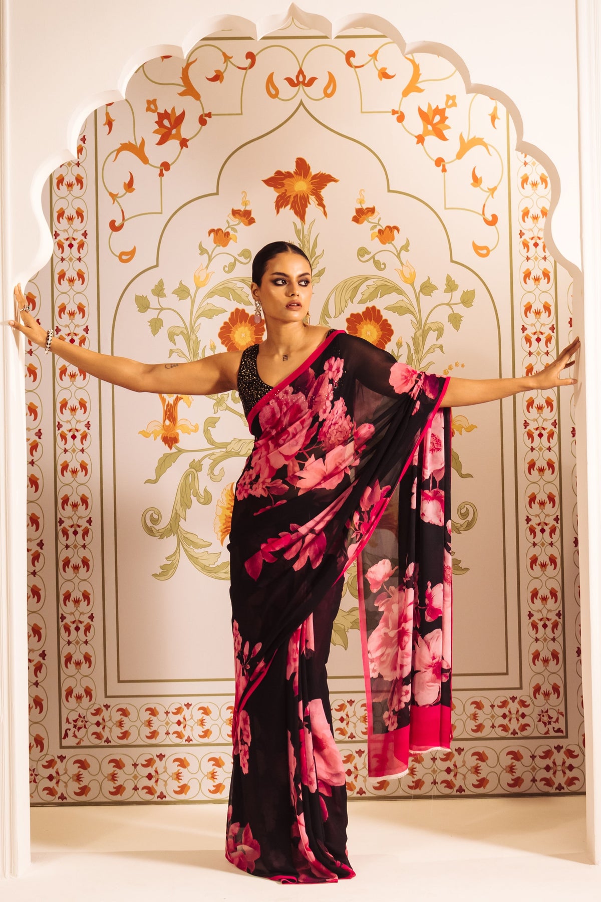 Ila Saree in Pink