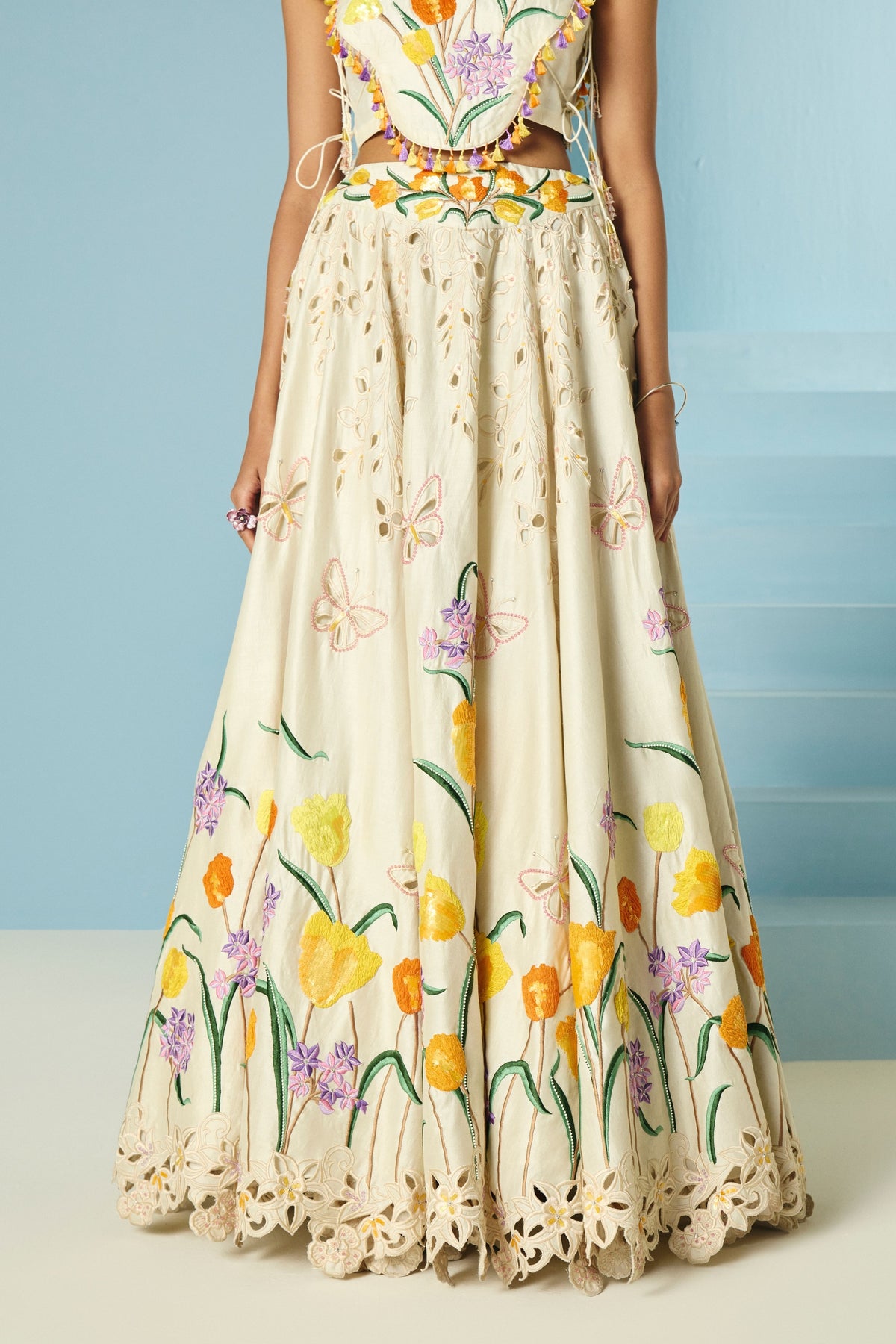 Ivory Tulip Cape Top