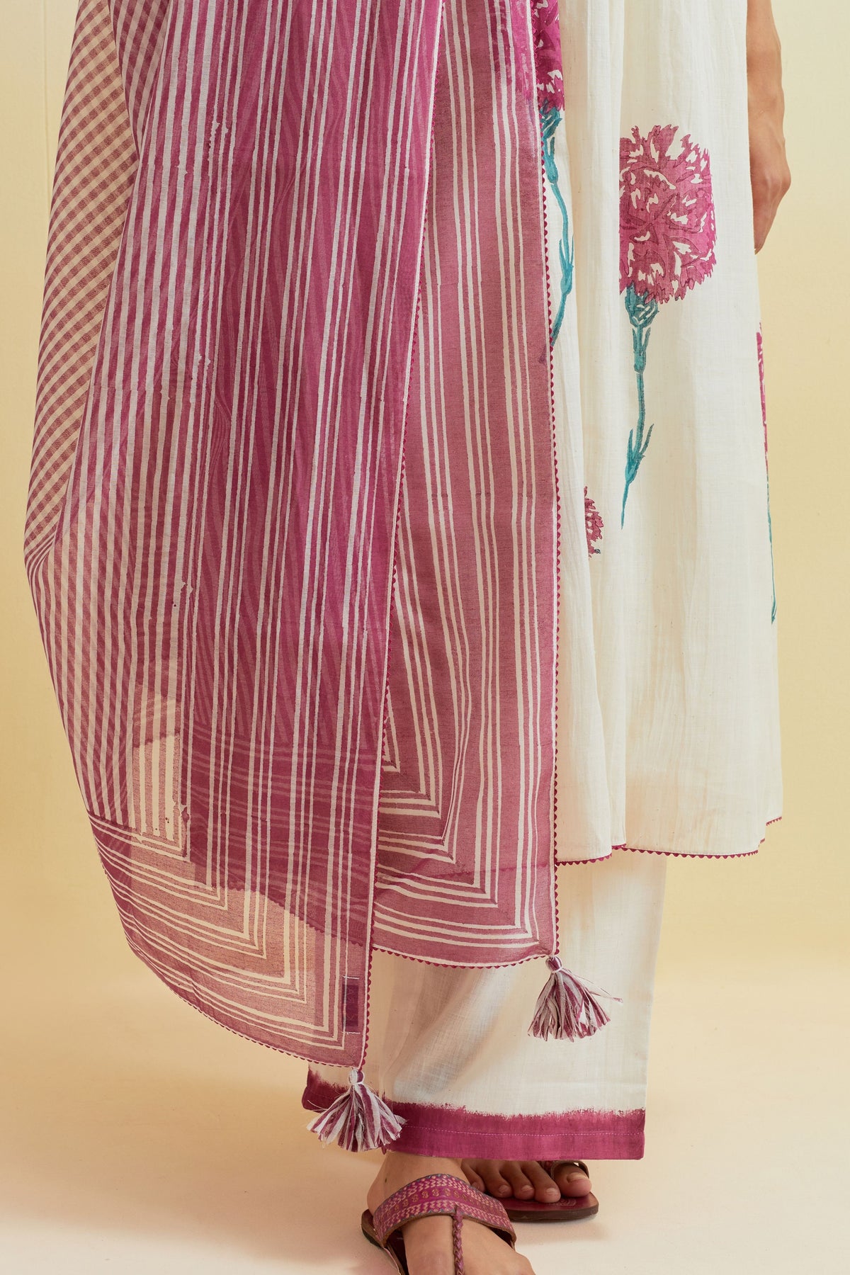 Off White Kurta Set