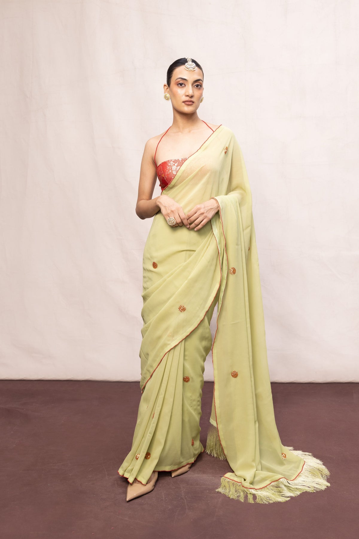 Handwoven Pistachio Green Georgette Embroidered Saree