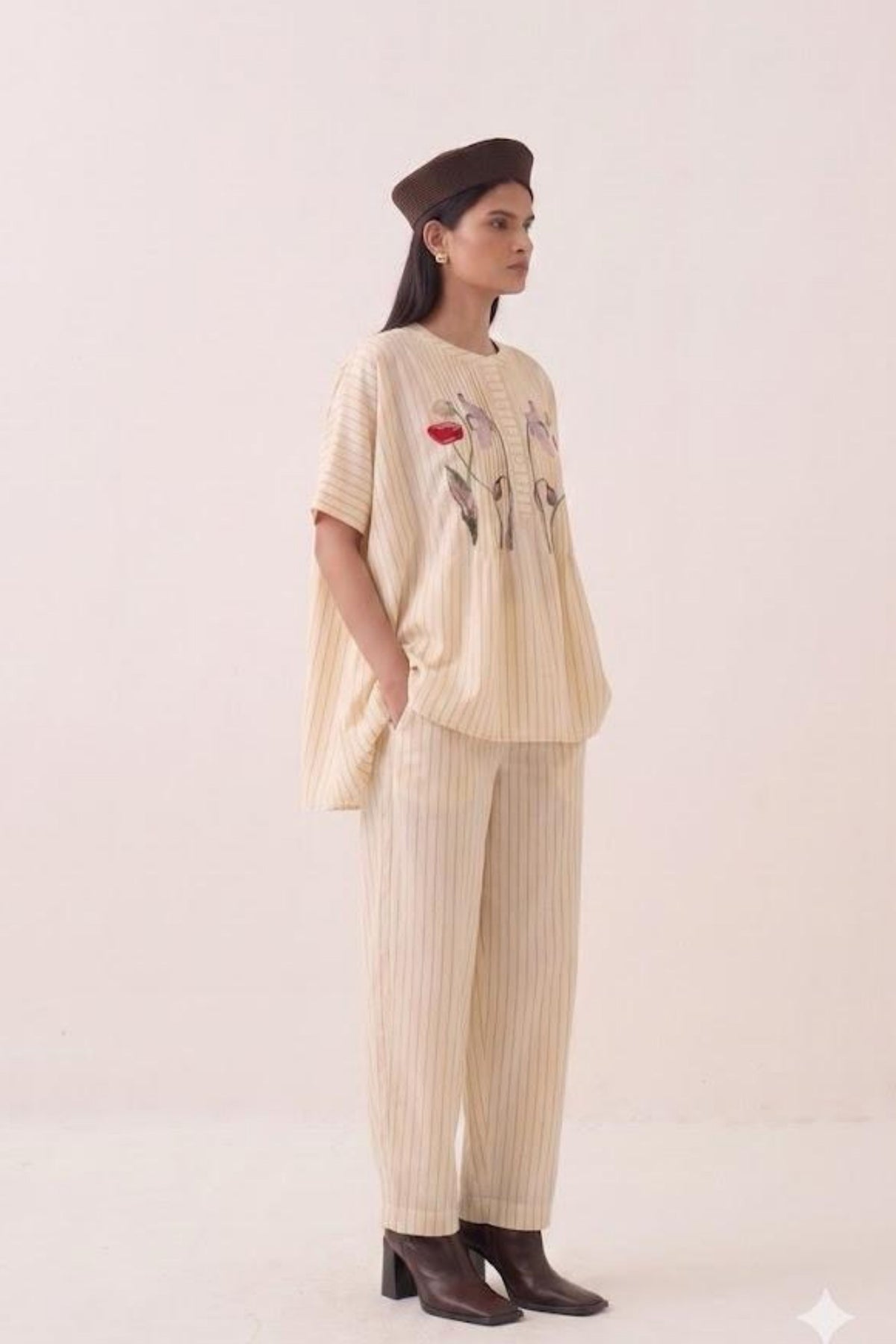 Lehar Barrel Pants