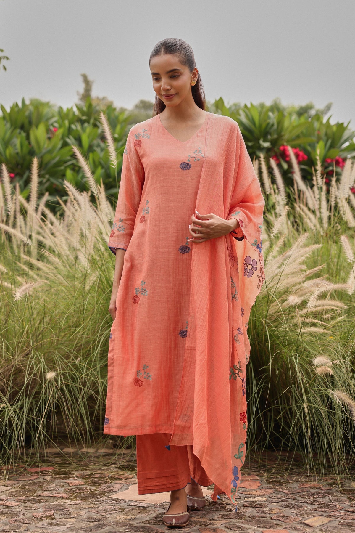 Magnolia Thread Embroidered Kurta Set