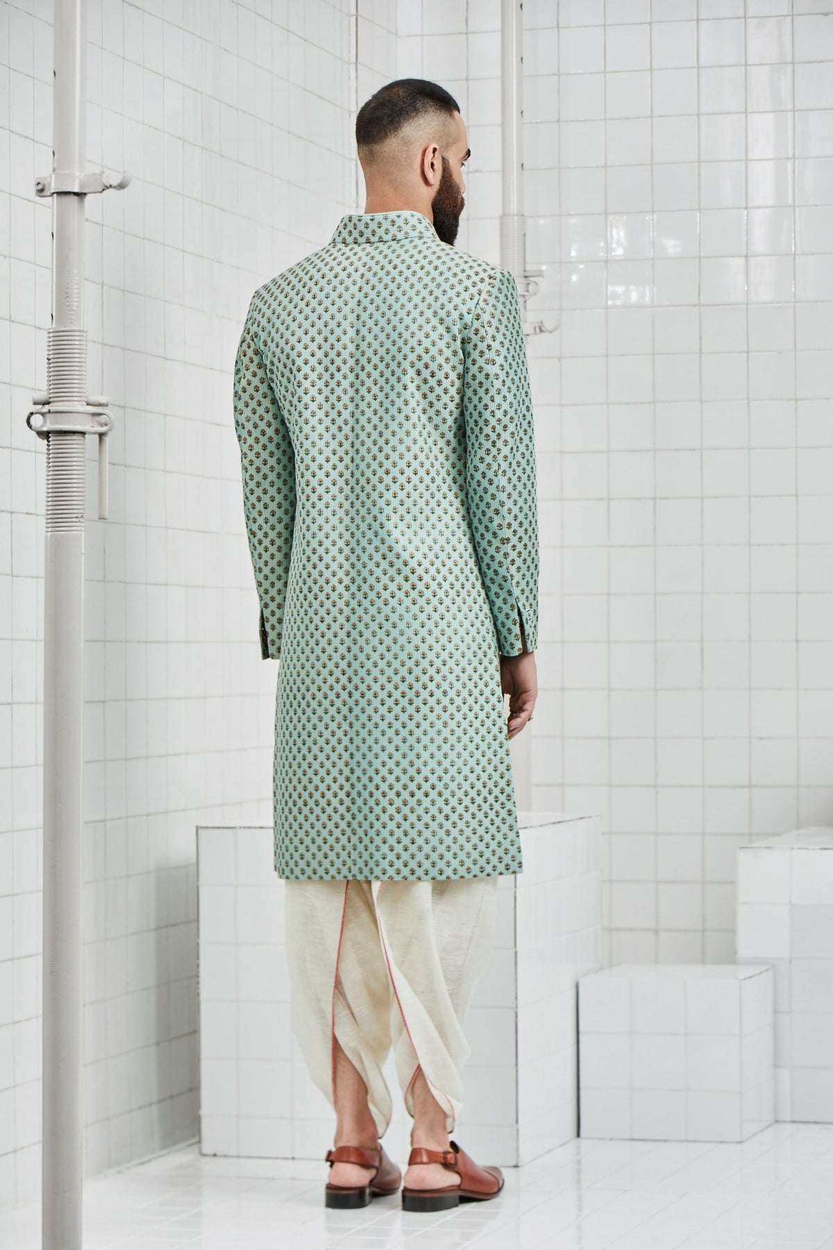 Chhitroli Textured Sherwani