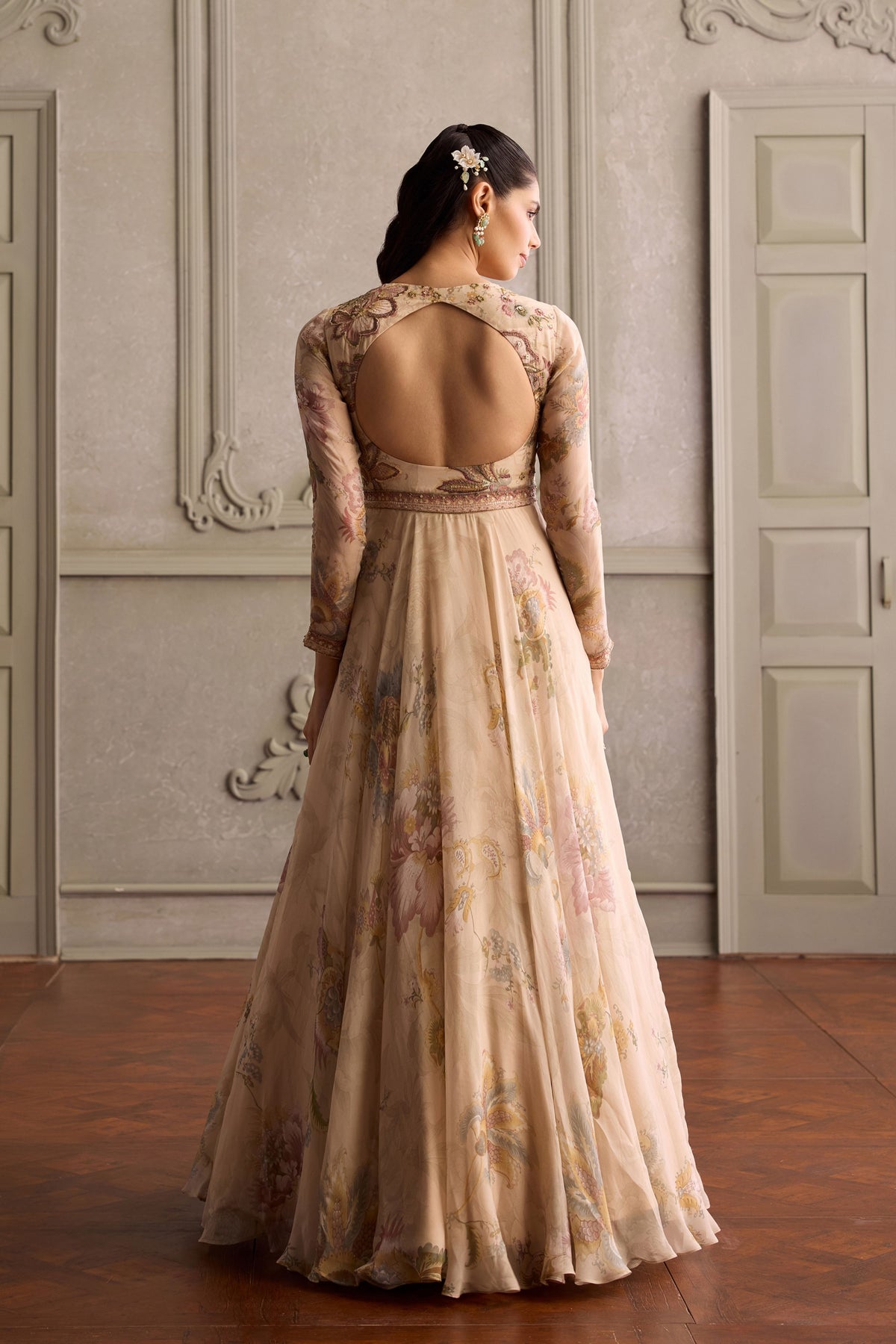 Ariya Anarkali Set