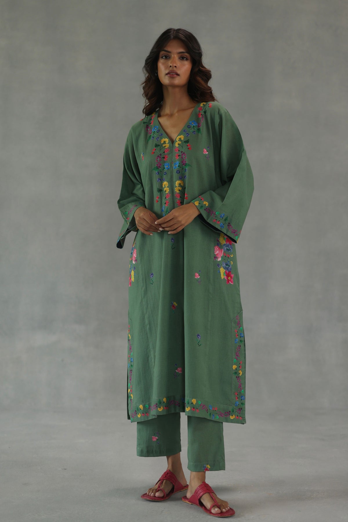 Olive Meadow Song Phiran Set