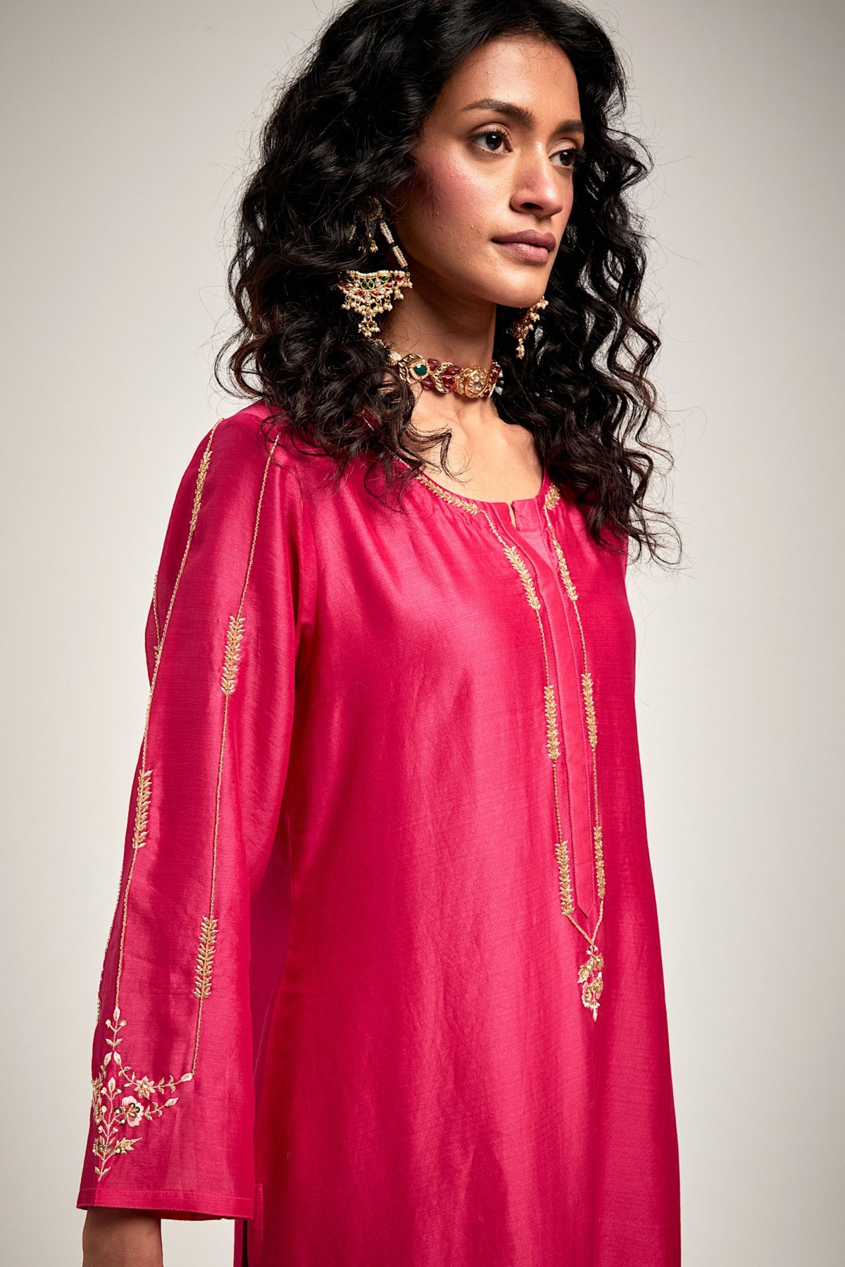 Embroidered Fuchsia Kurta Set