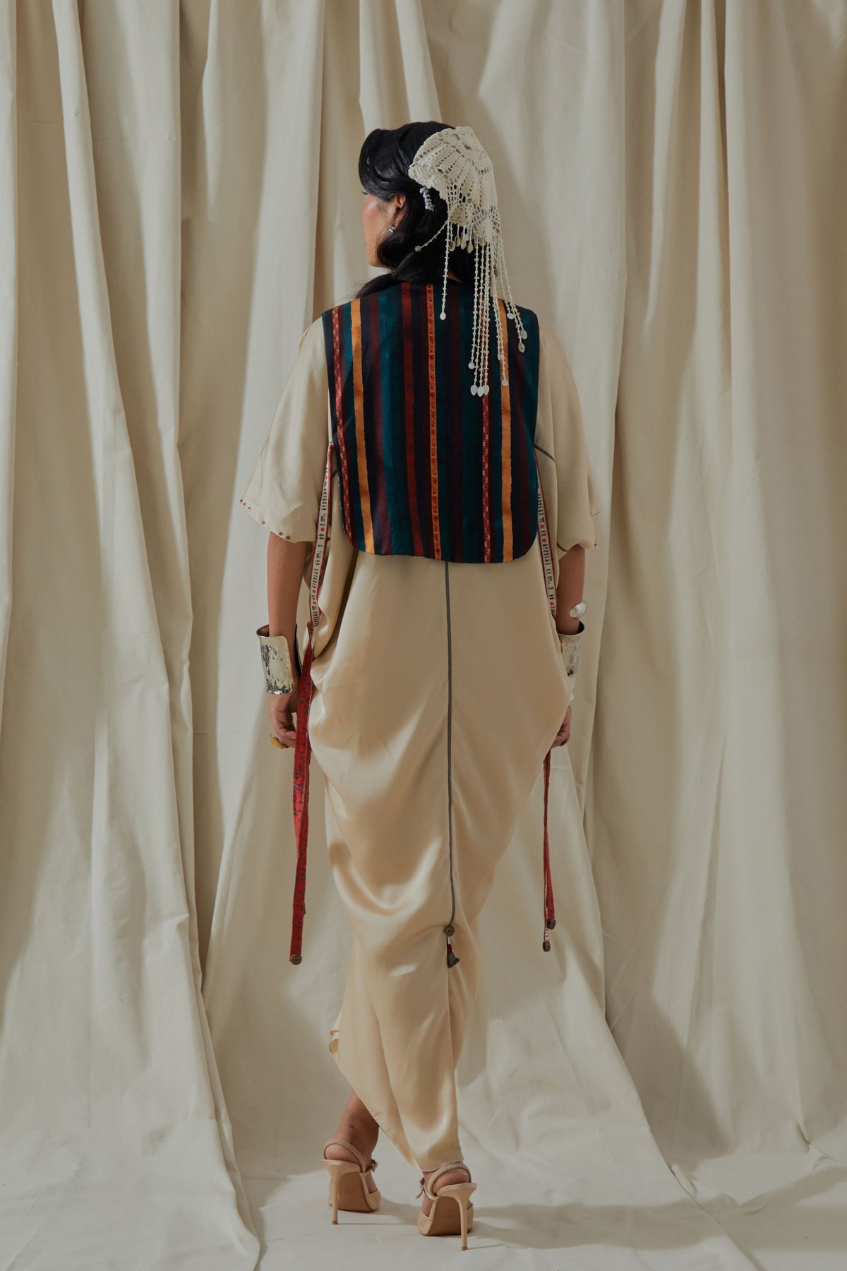 Zuri Ecru Gilet Set