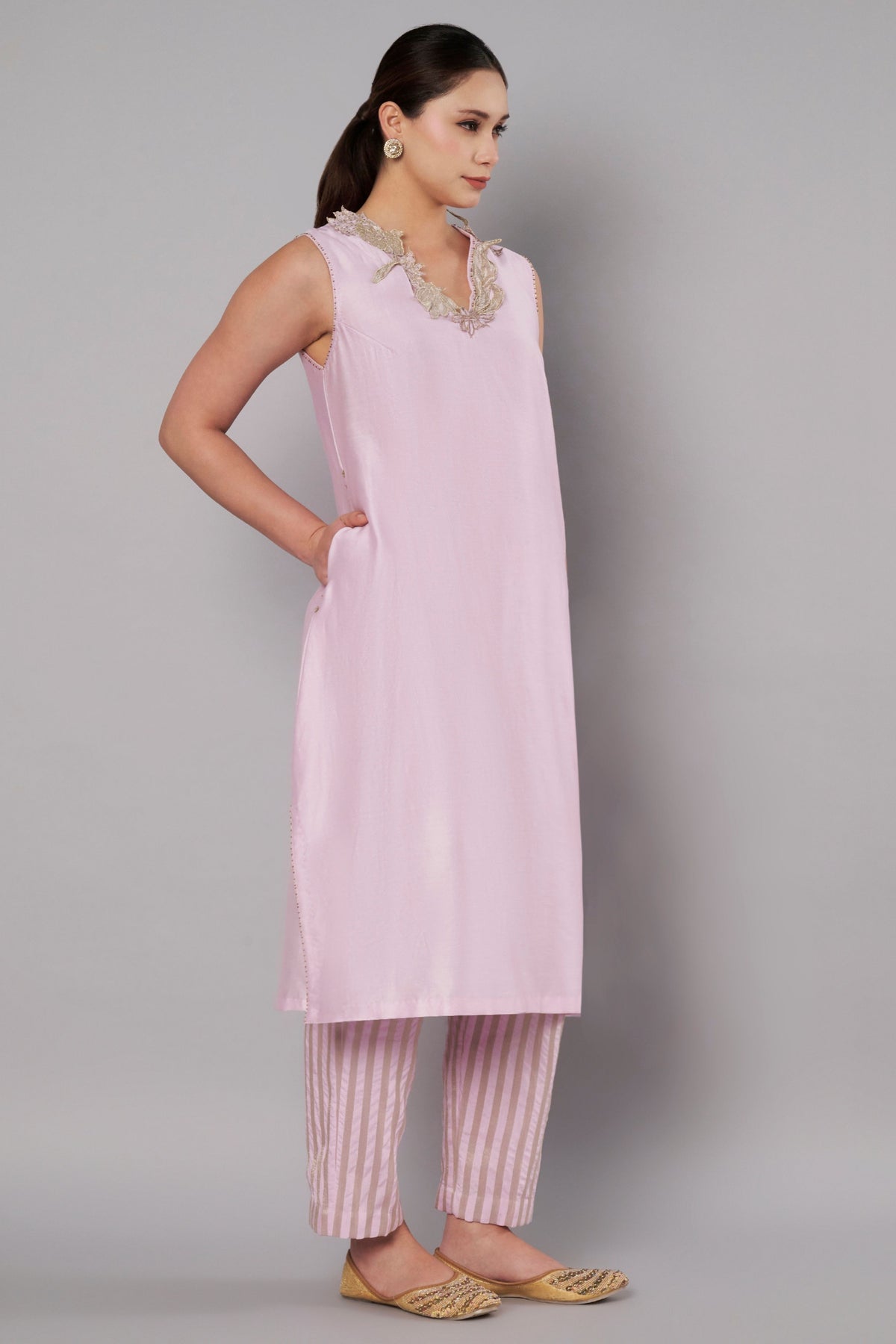 Open Bloom Pastel Lilac Kurta Set