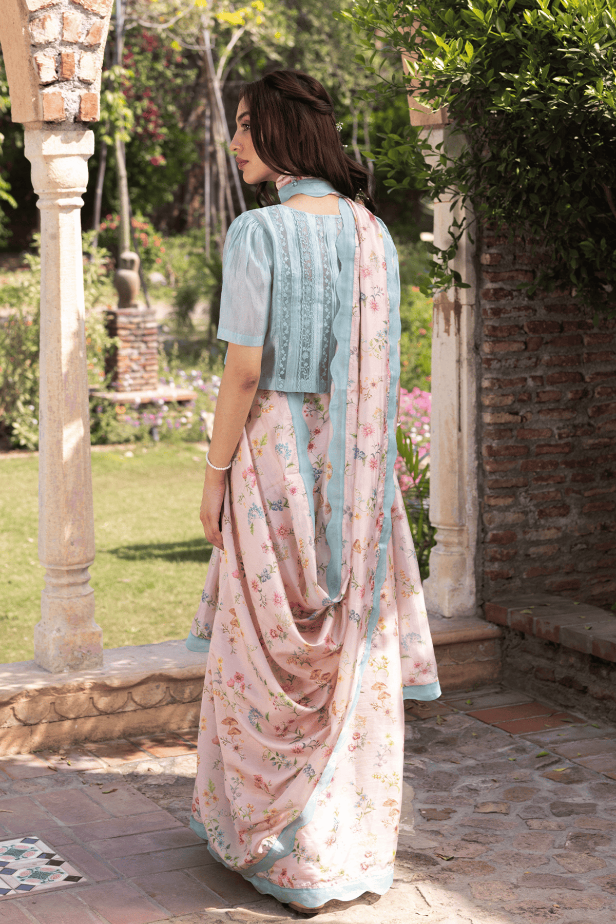 Forest Breeze Pink Scalloped Saree