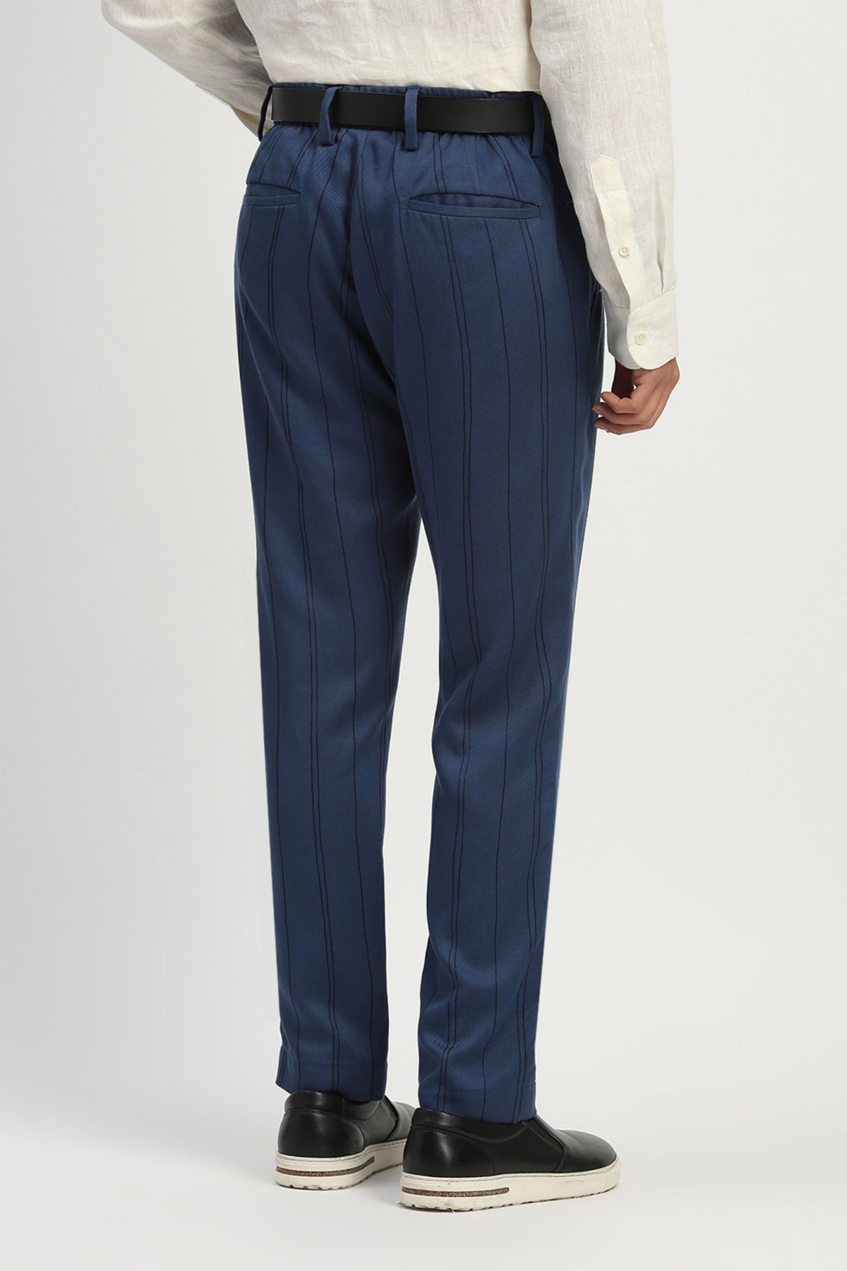 Shaded Aari Stripes Trouser