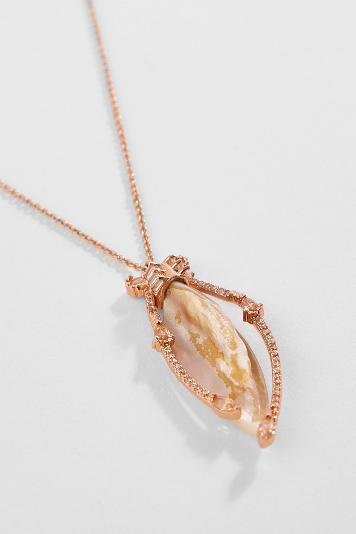 Le Palm Serefina Pendant Necklace