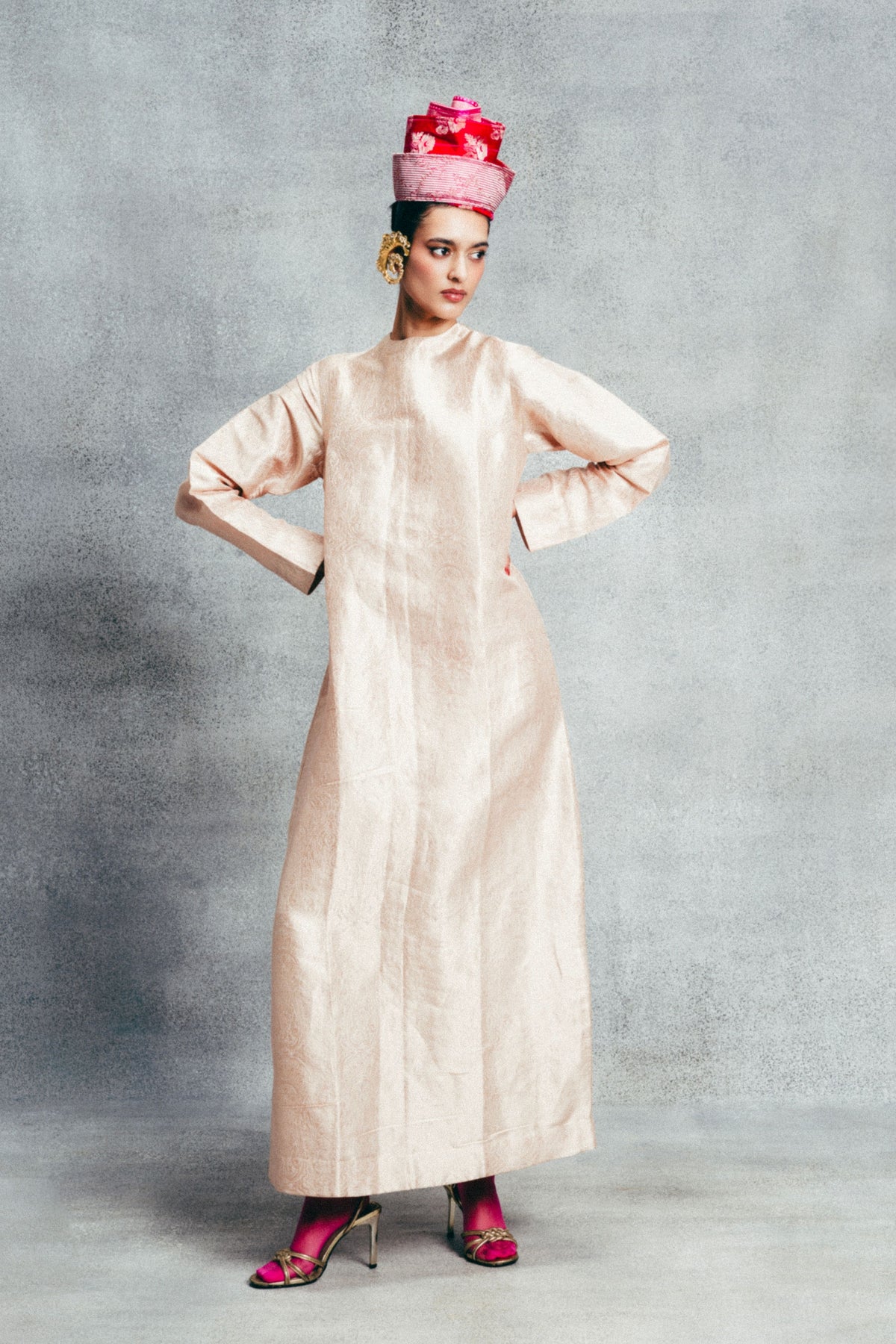 Handwoven Champagne Gold Banarasi Kaftan