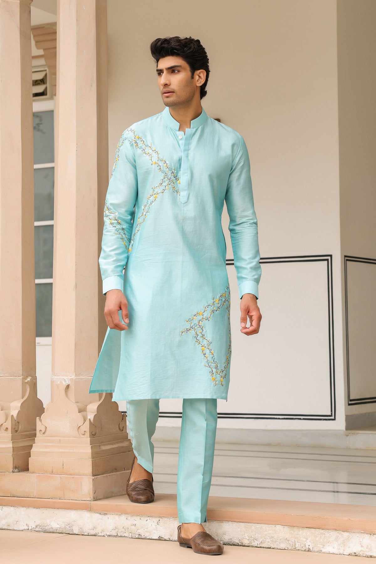Gulzar Light Blue Kurta Set