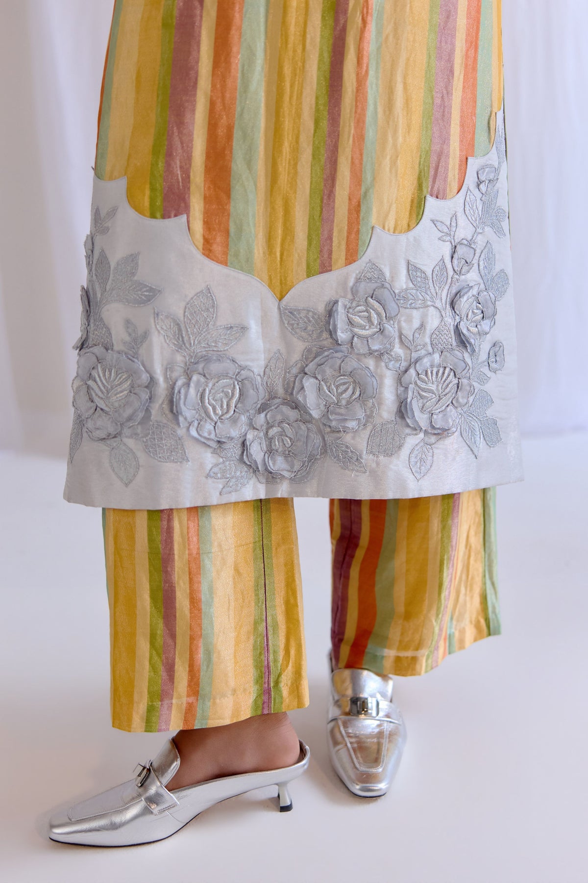 Satranga Gul Kurta Set