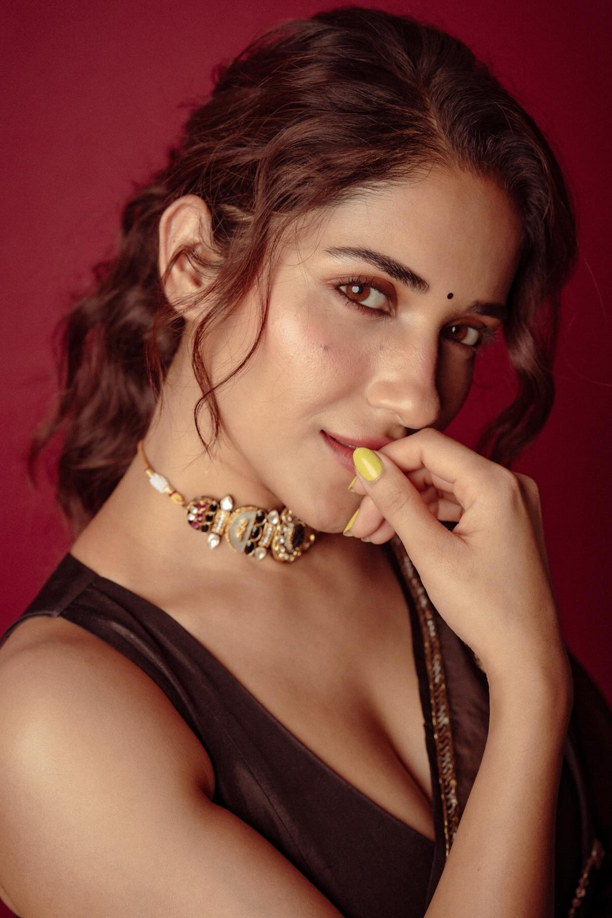 Ruhani Sharma in Raw Mango