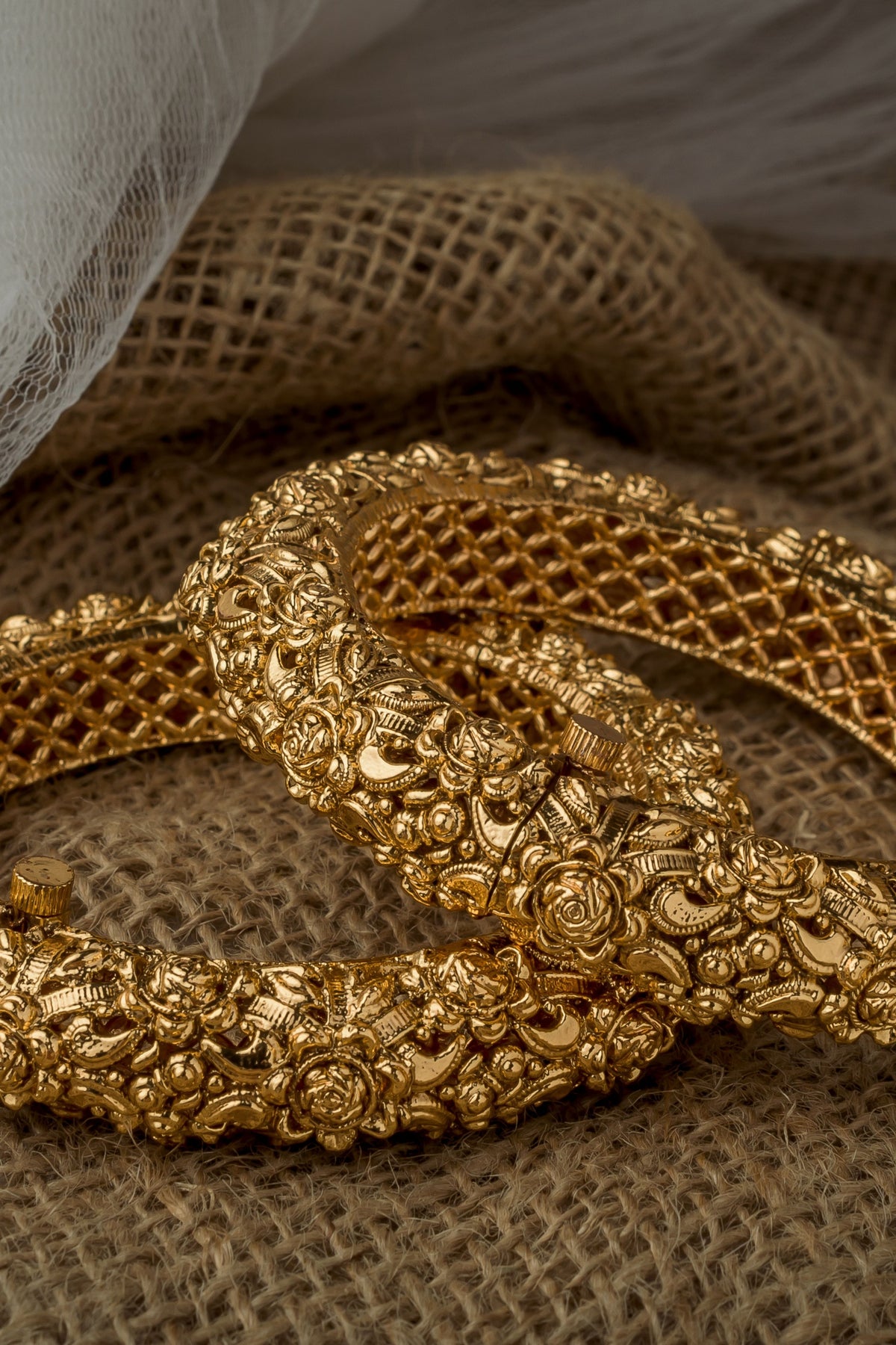 Isvaraah Gold Plated Bangles