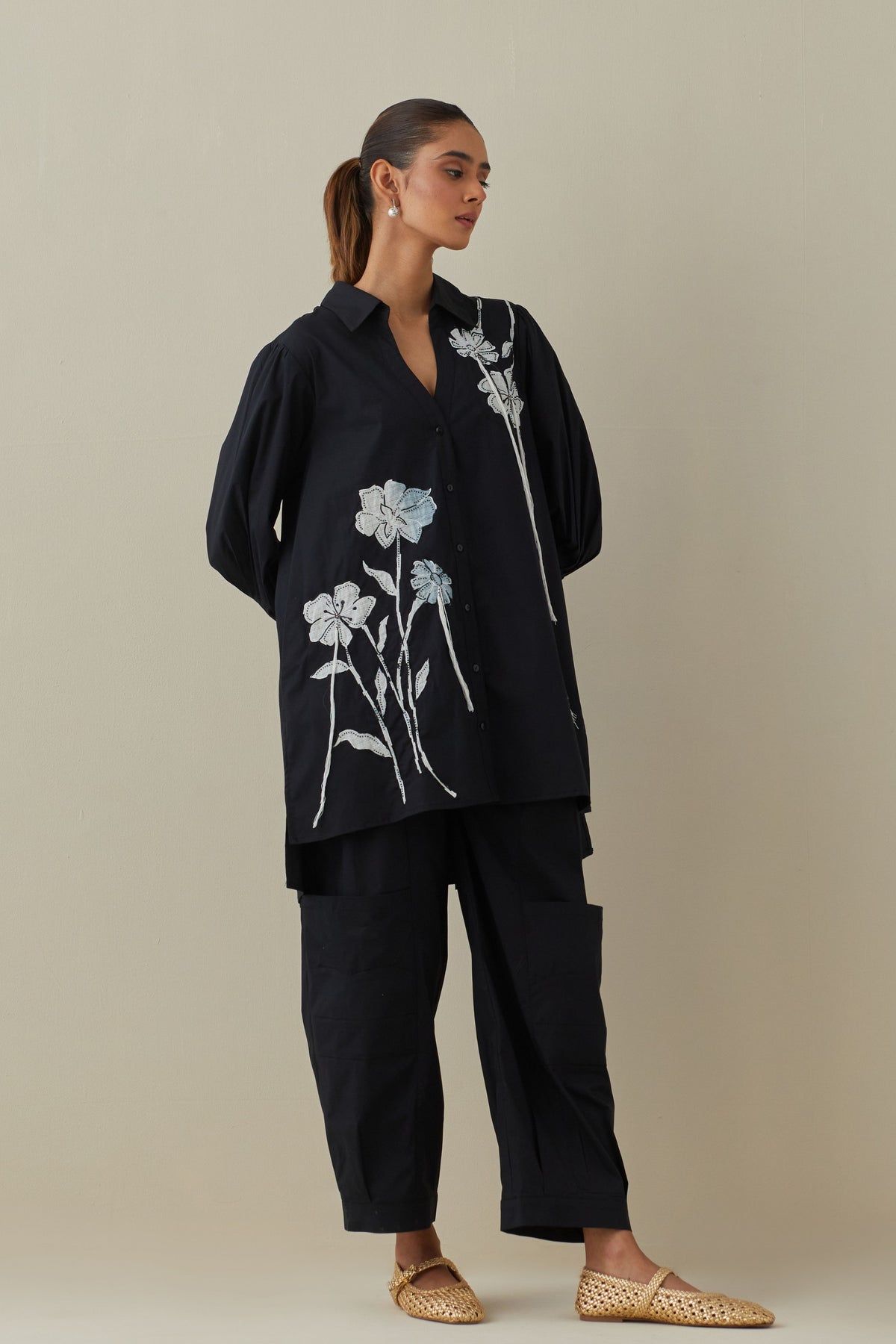 Nada Black Shirt