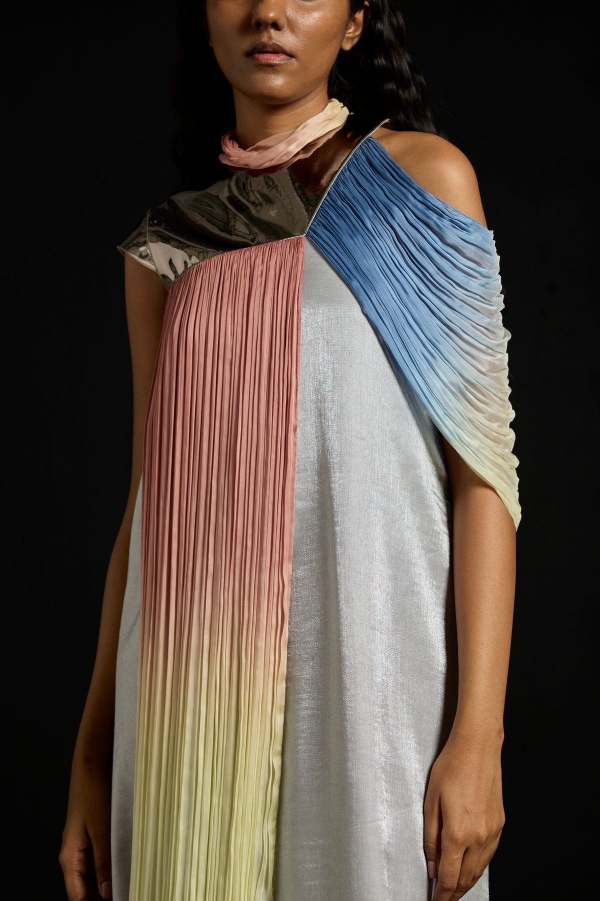 Metallic Plate Draped Kaftan