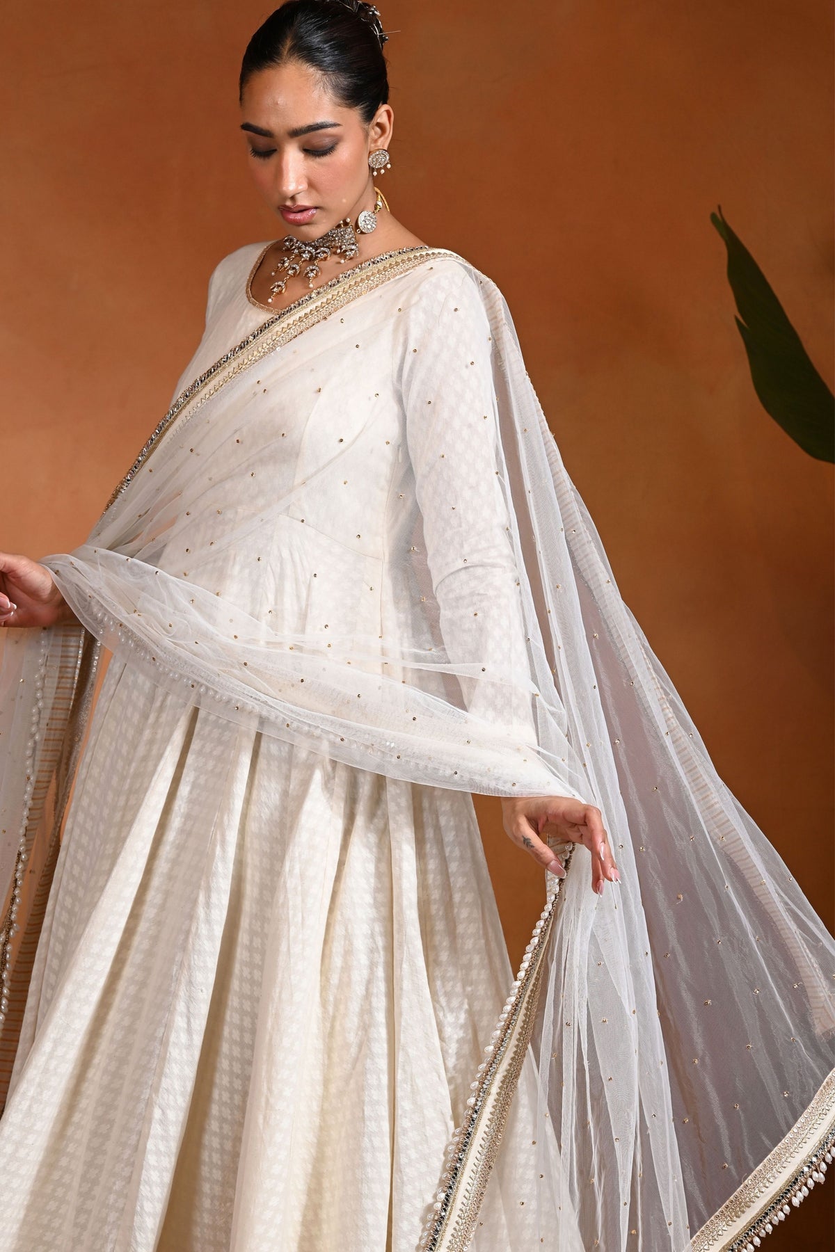 Chand Anarkali Ivory Gold Set