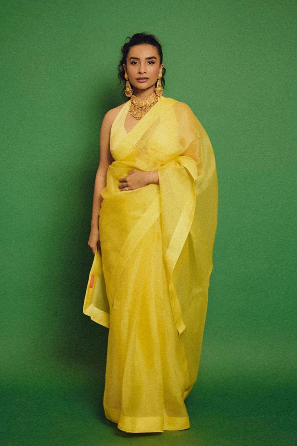 Pratralekha in Ekaya