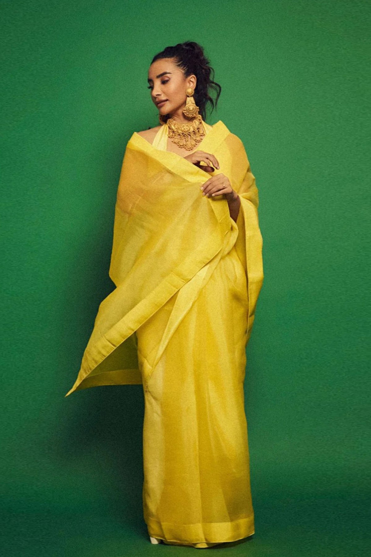 Pratralekha in Ekaya
