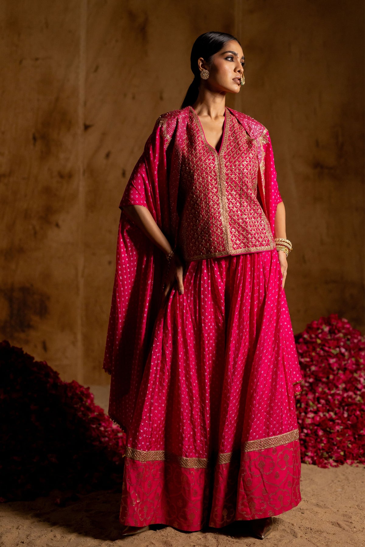 Gopika Sleeveless Jacket Set
