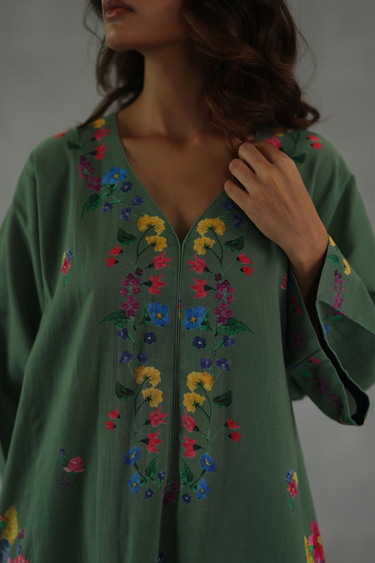 Olive Meadow Song Phiran Set