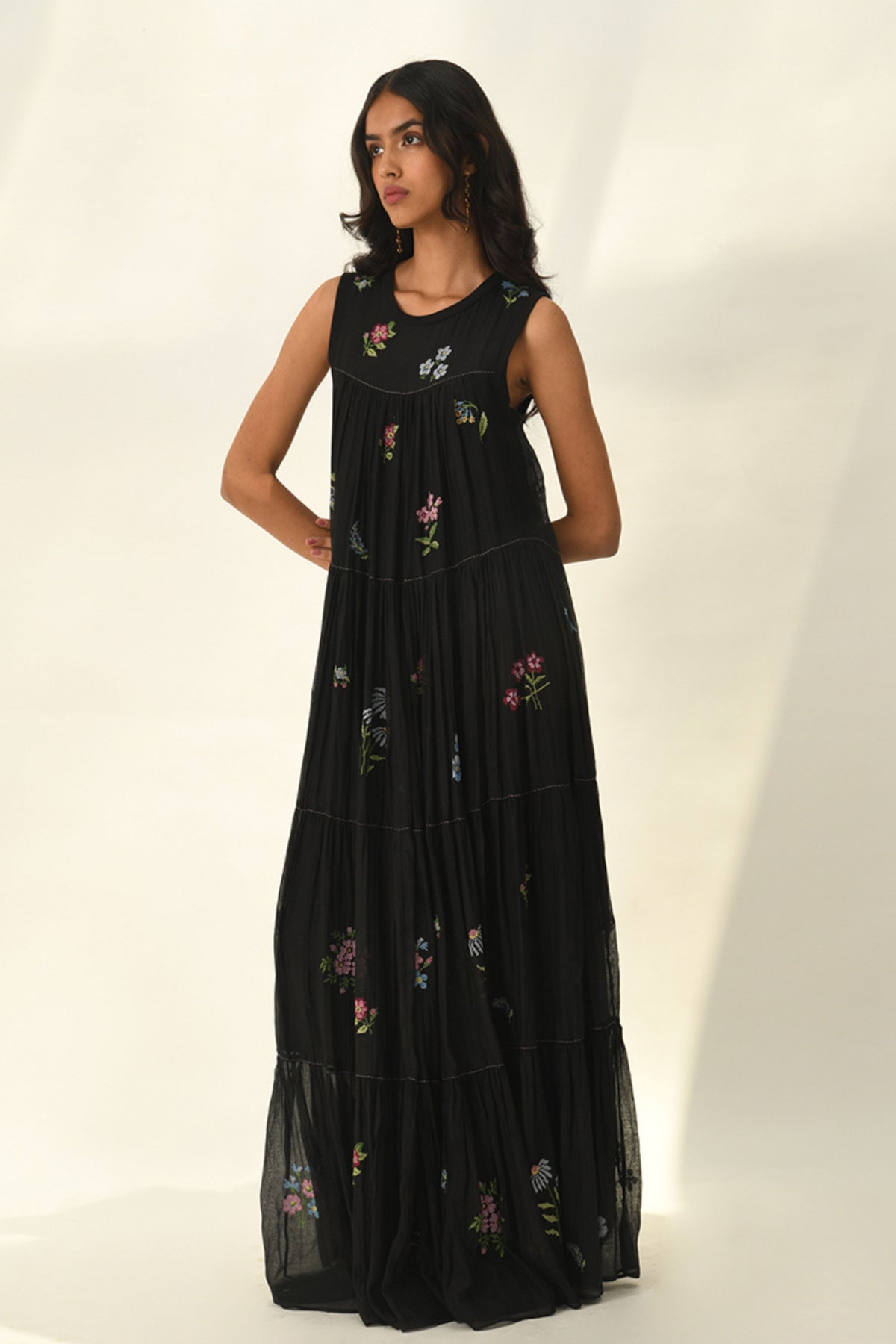 Glabrifolia Embroidered Dress