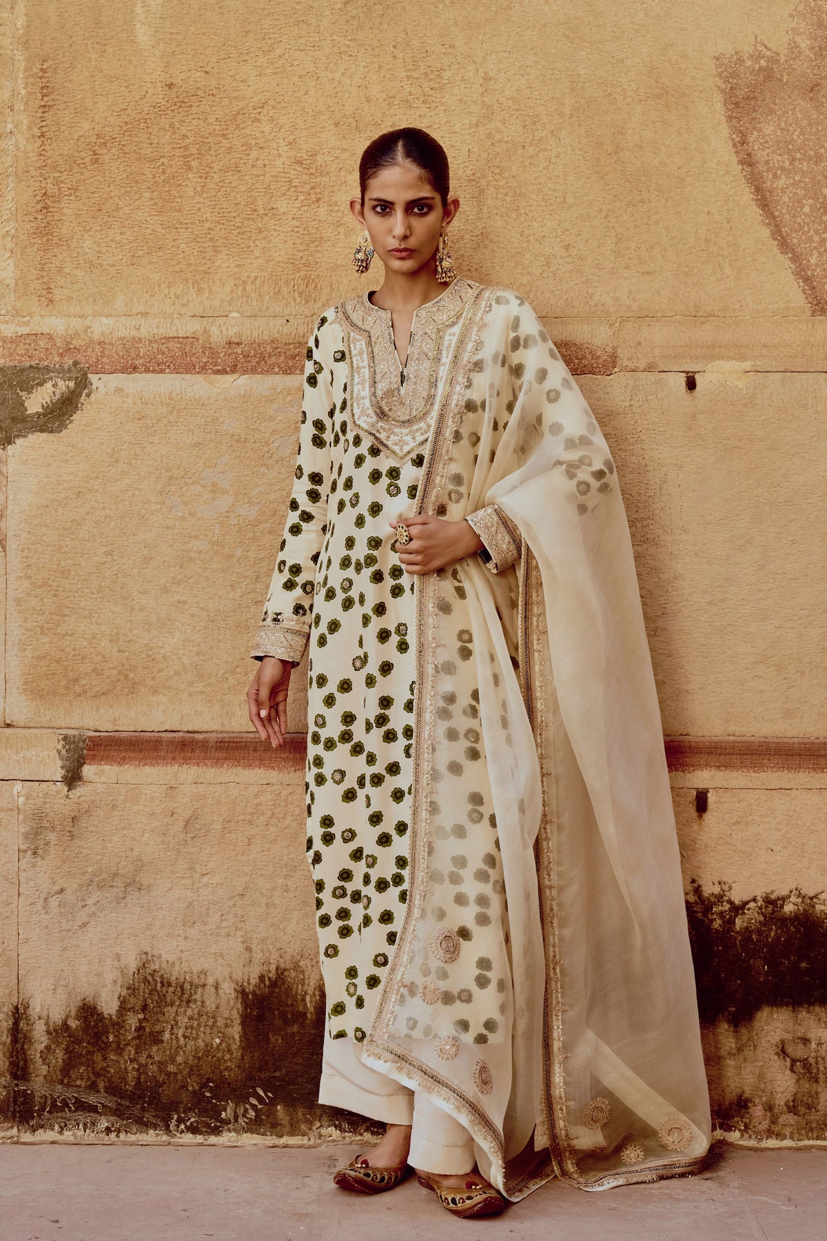 Leher Straight Kurta Set