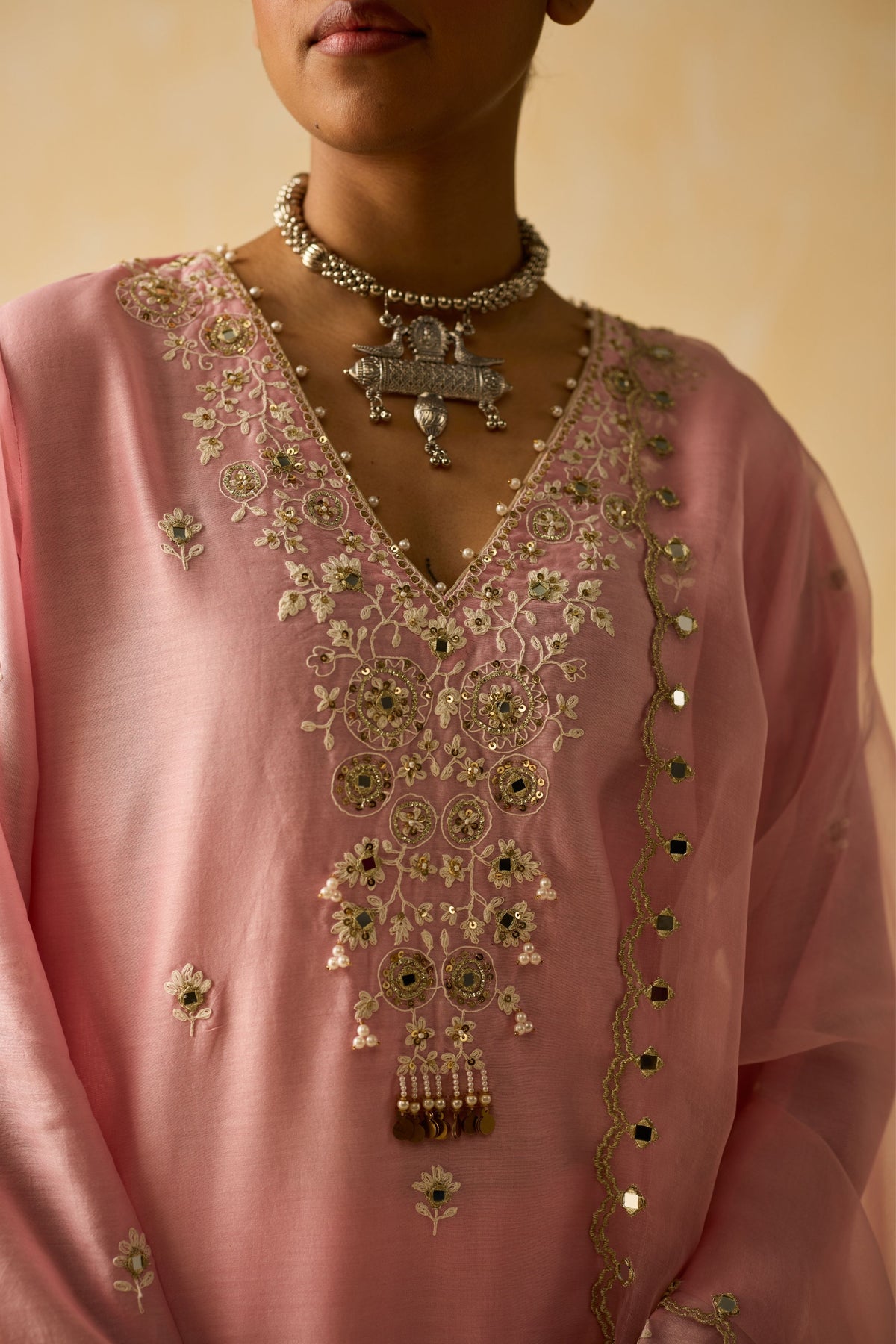 Niyara Kurta Set