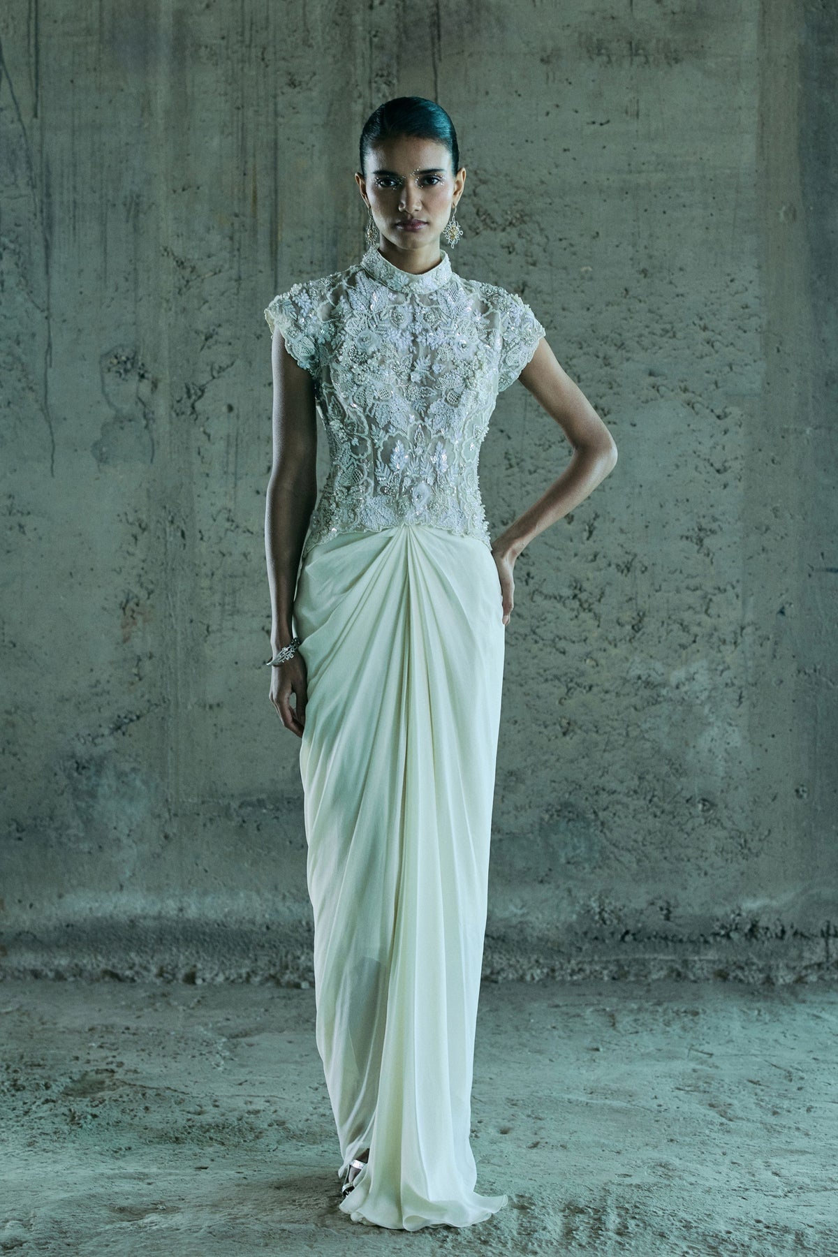Ivory 3-d Embroidered Top With Skirt
