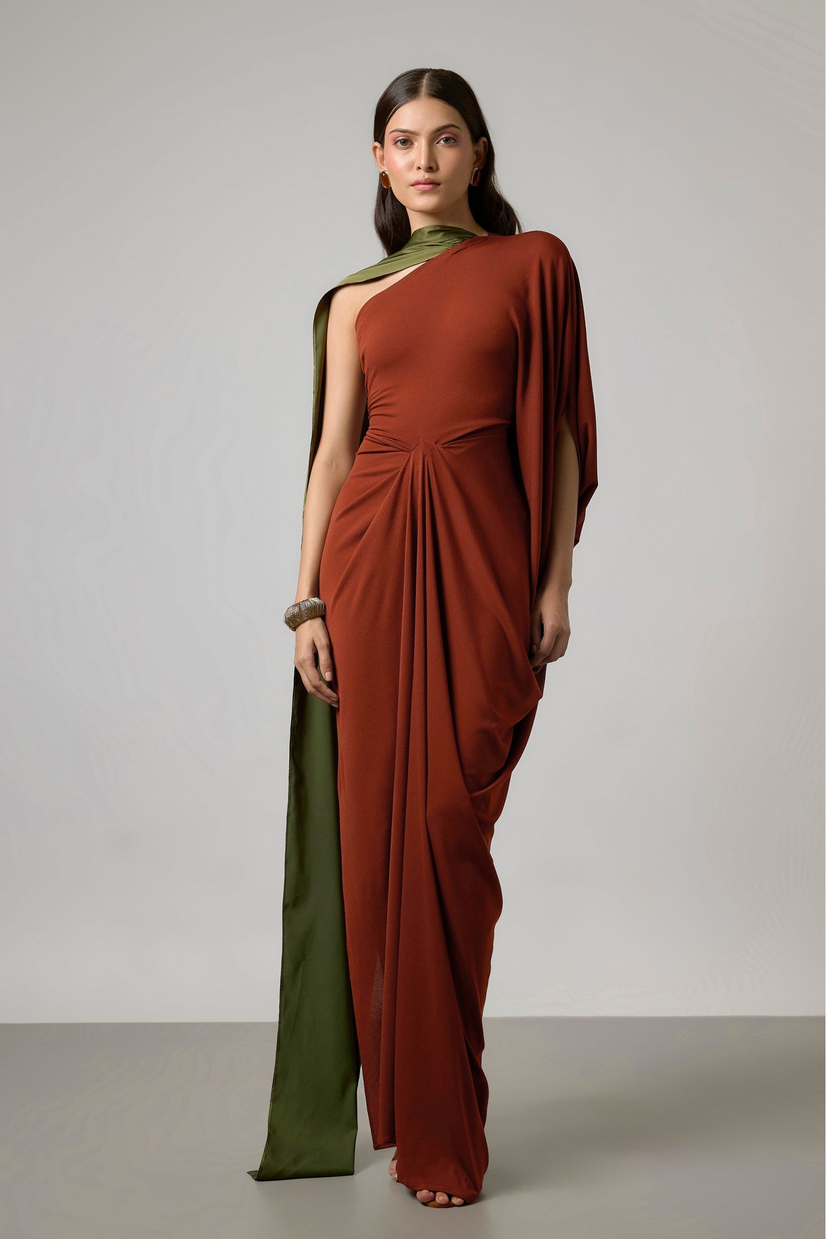 Revaine Gown Set