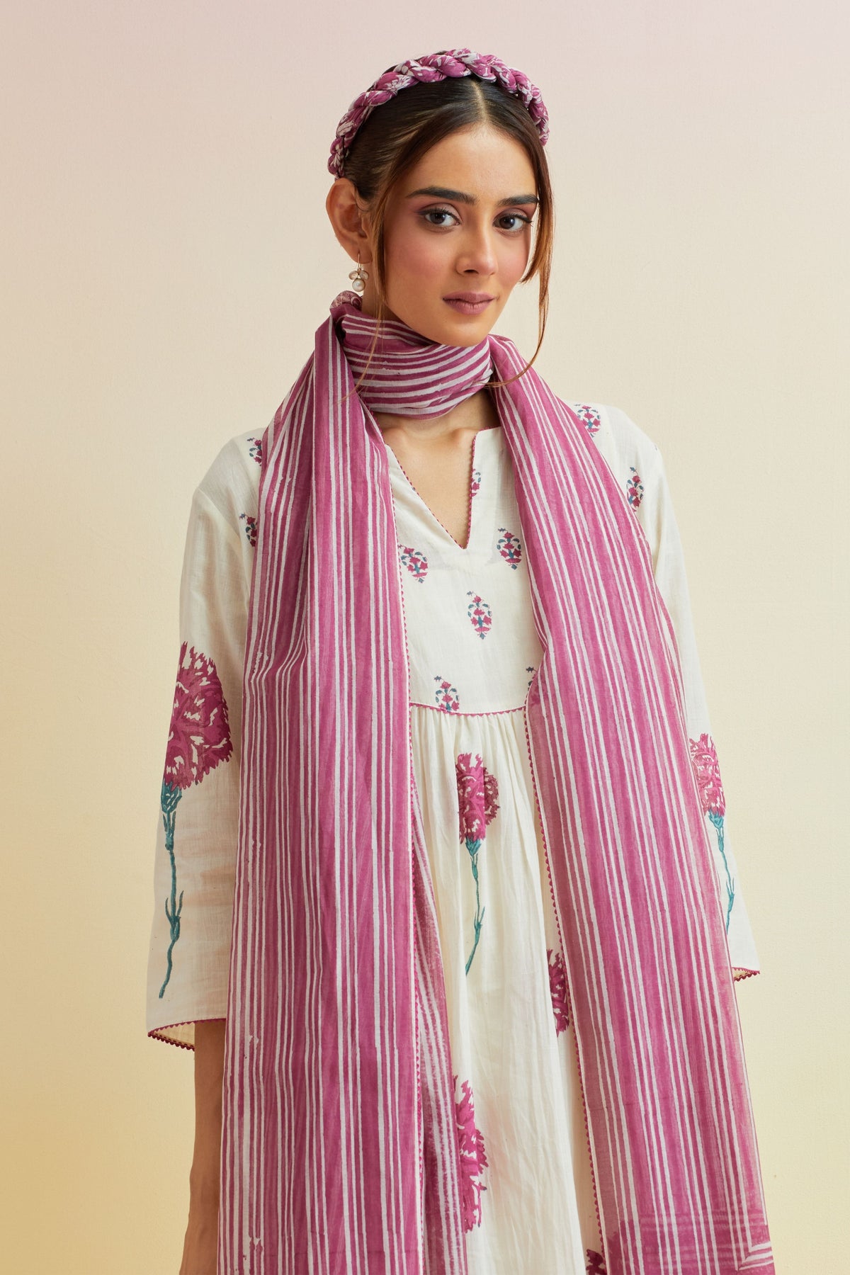 Off White Kurta Set