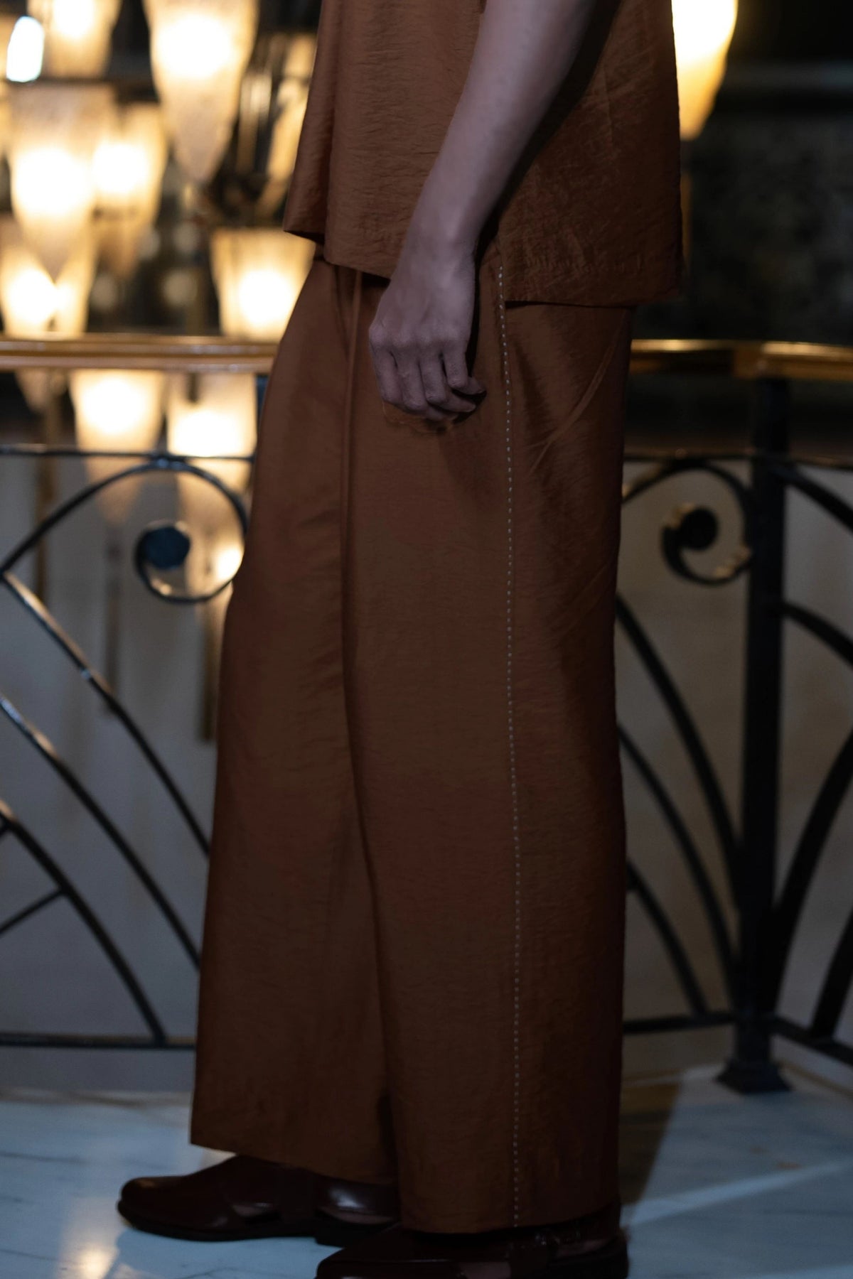 Embroidered Wide-Legged Pants