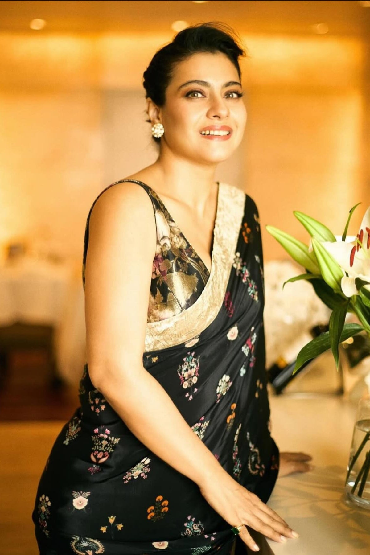 Kajol Devgan in Varun Bahl
