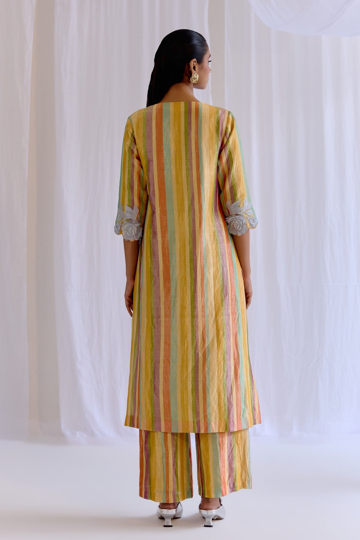 Satranga Gul Kurta Set
