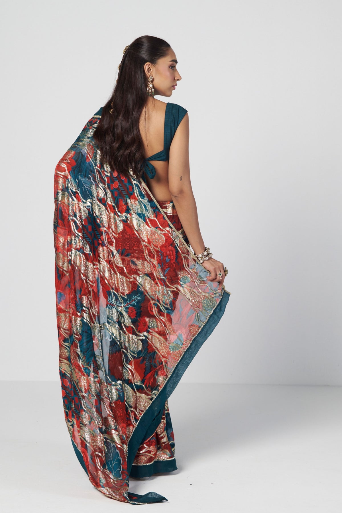 Jugmug Saree Set