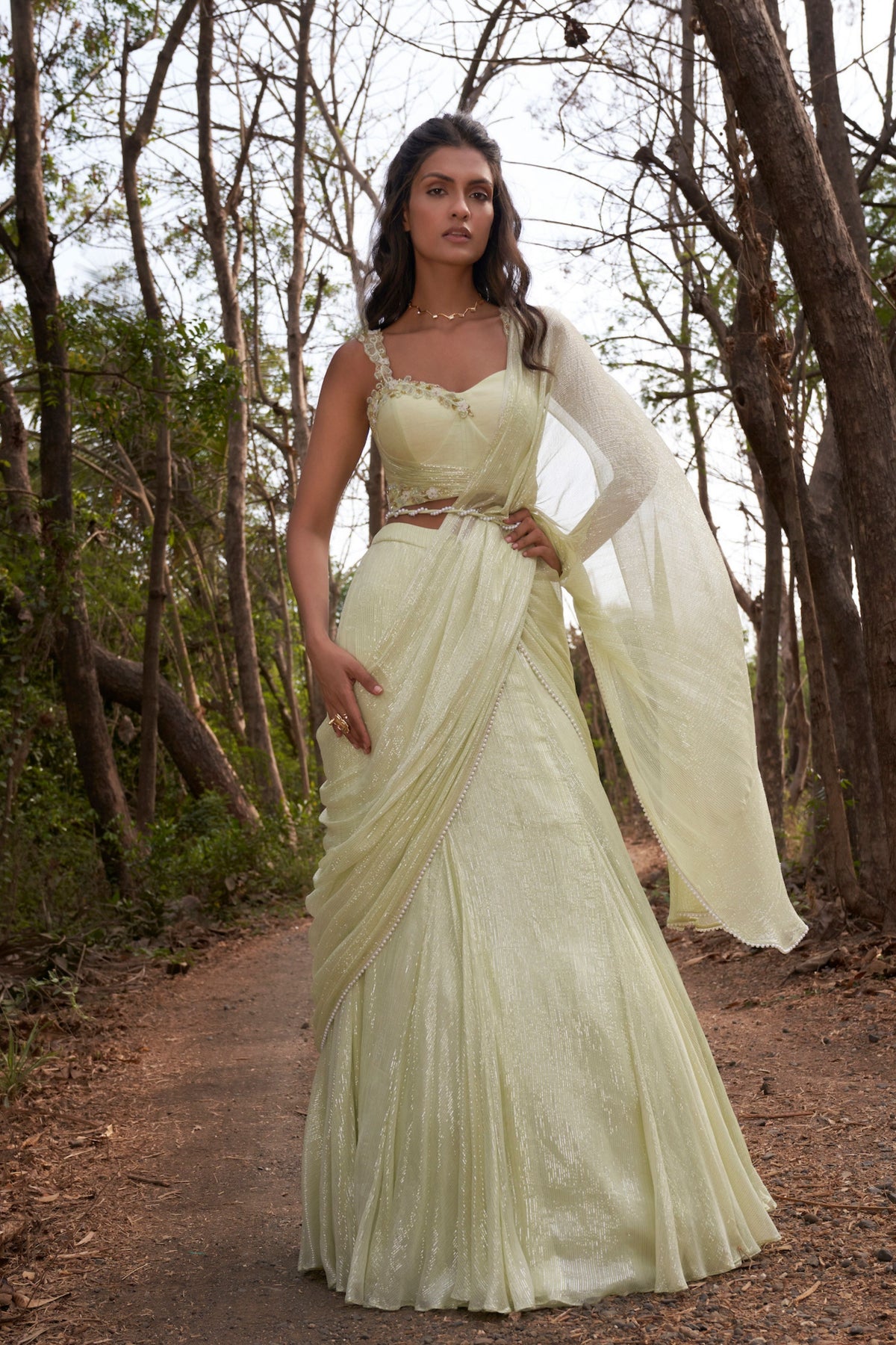English Daisy Saree Set