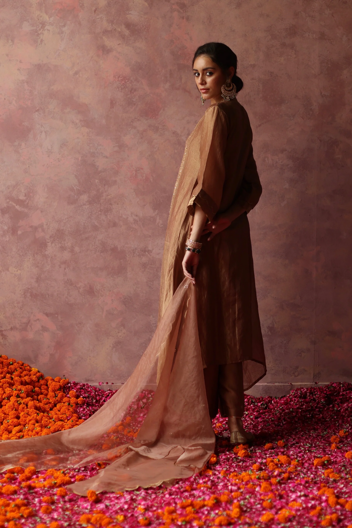 Champagne Gold Paakizah Kurta Set