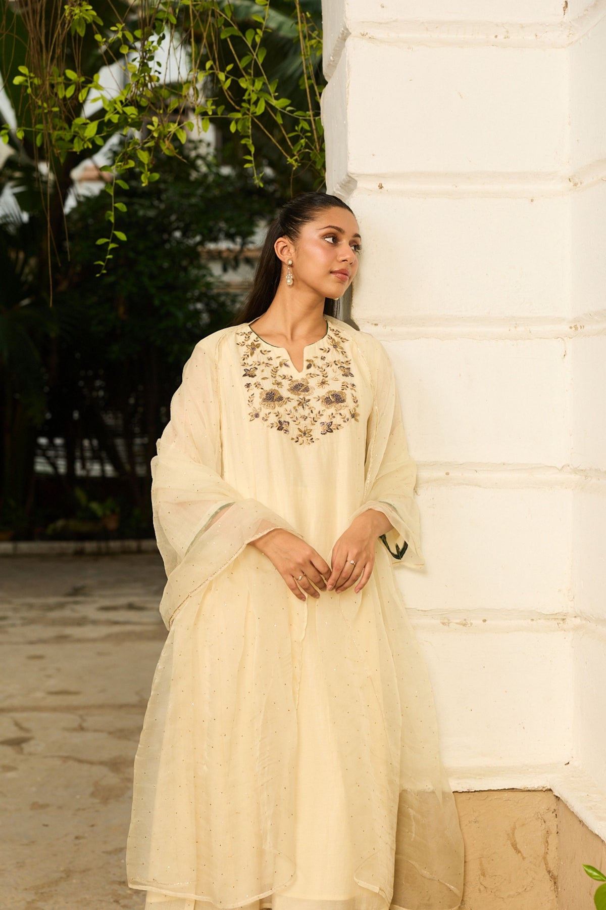 Thea Kurta Set
