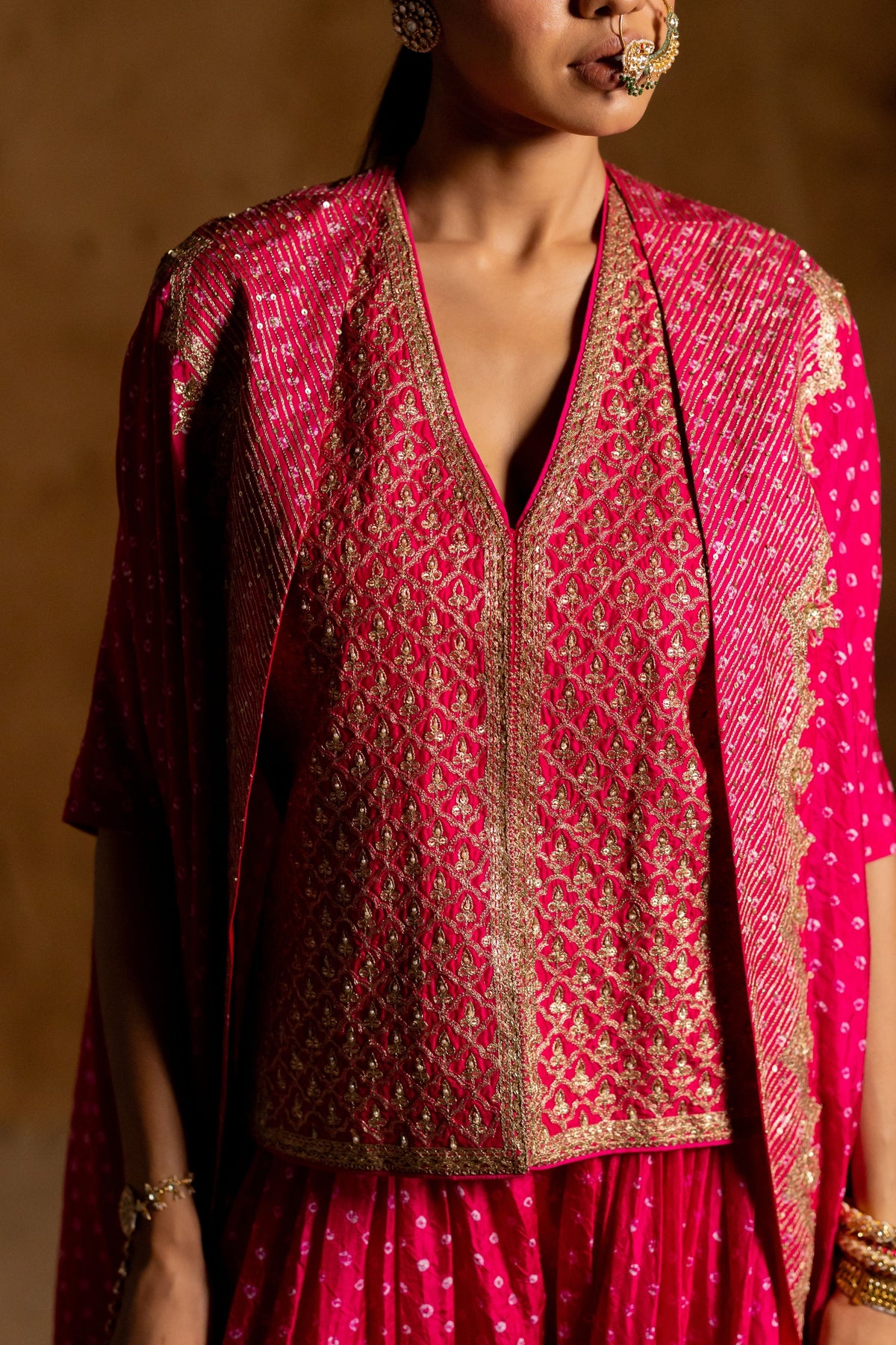 Gopika Sleeveless Jacket Set