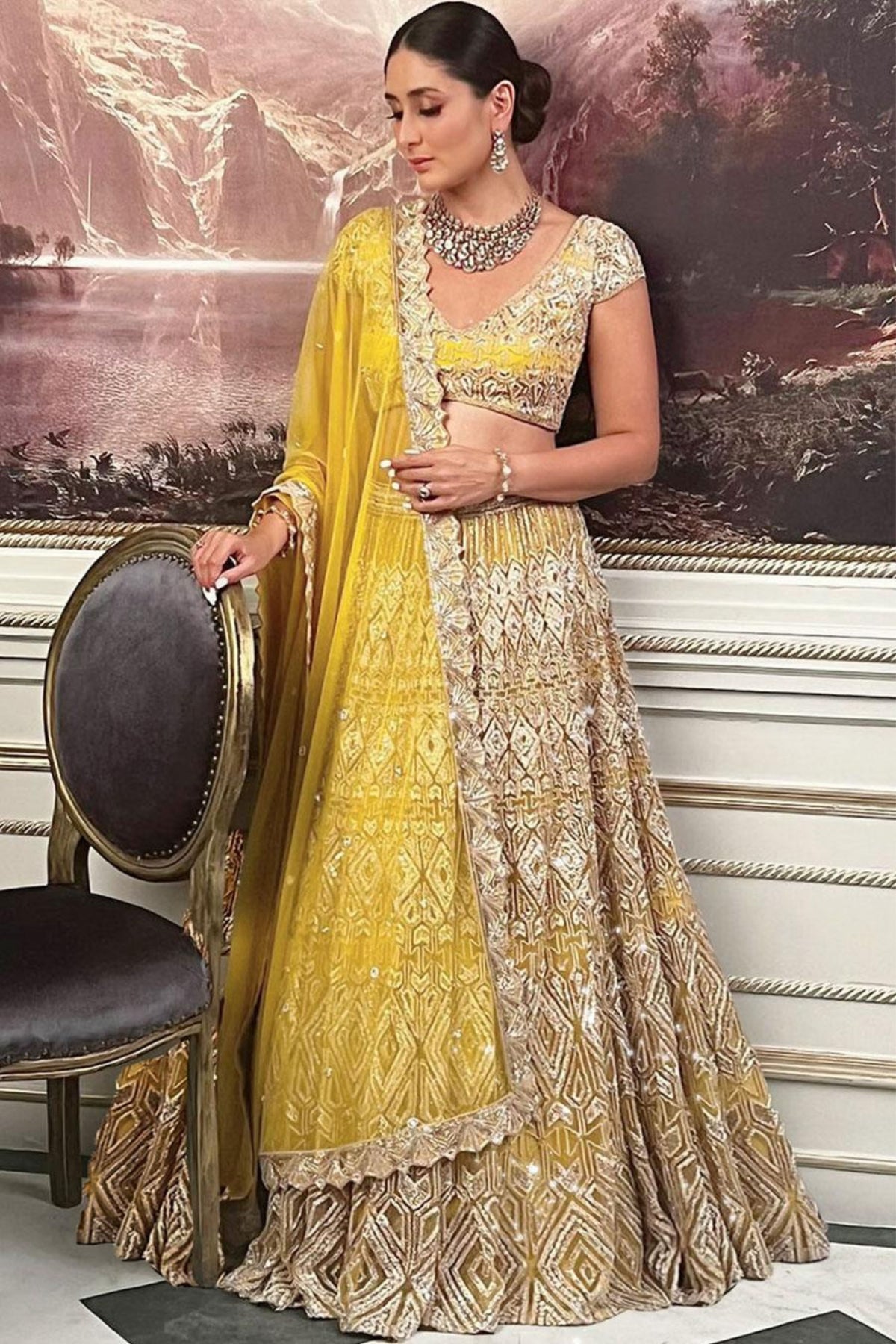 Kareena Kapoor in Ritika Mirchandani