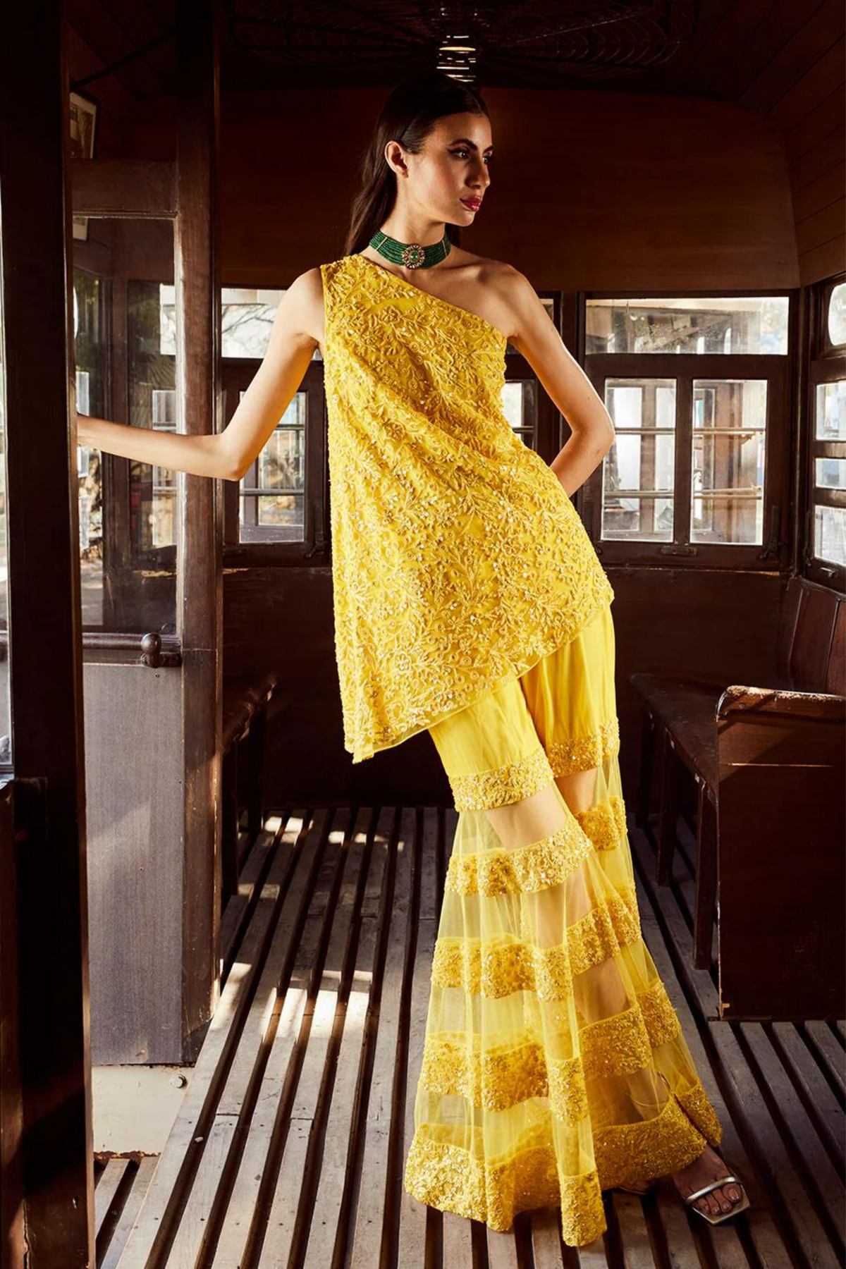 Scintilla Yellow Sharara Set