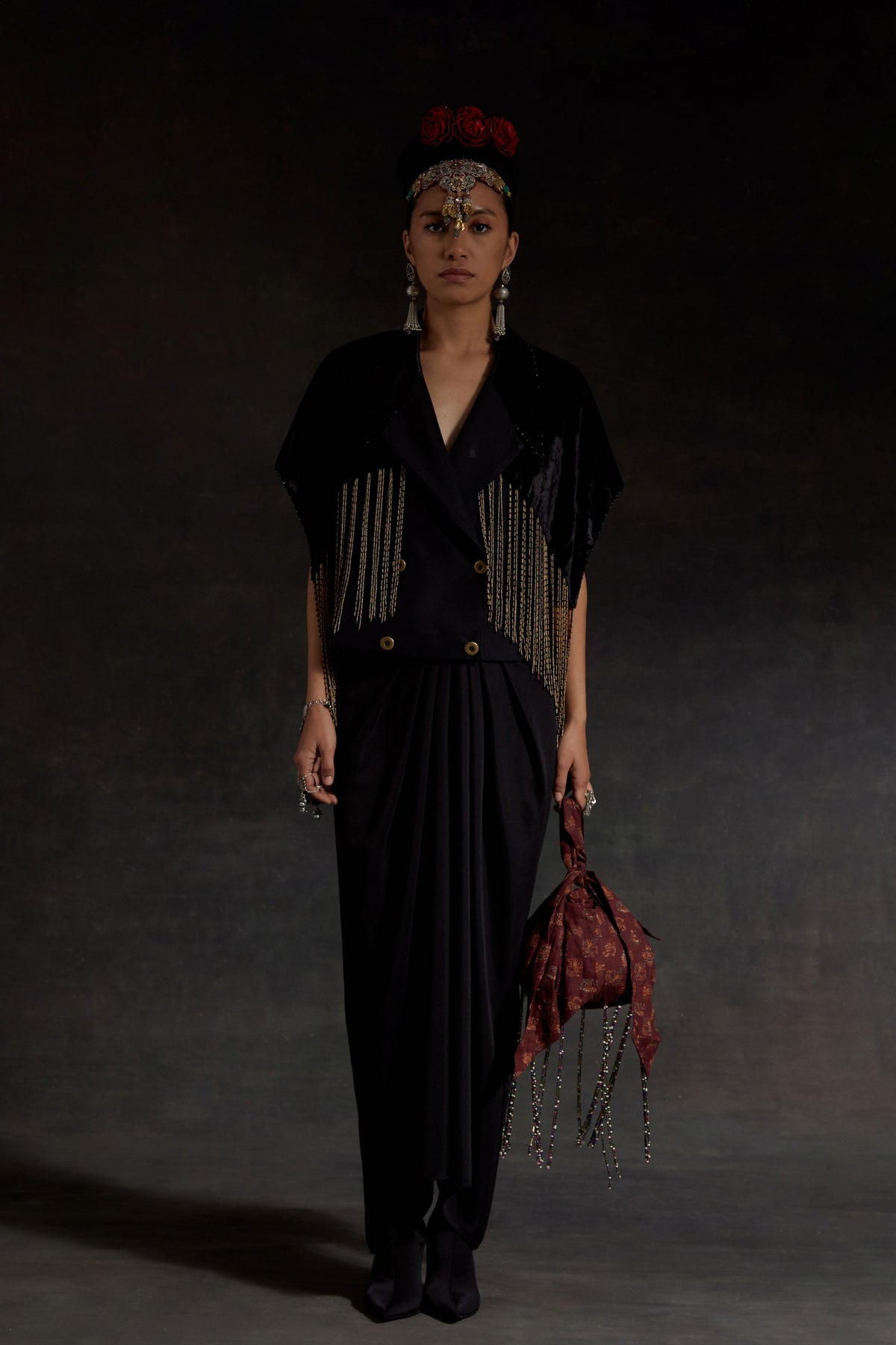 Surmai Zoa Cropped Trench Set