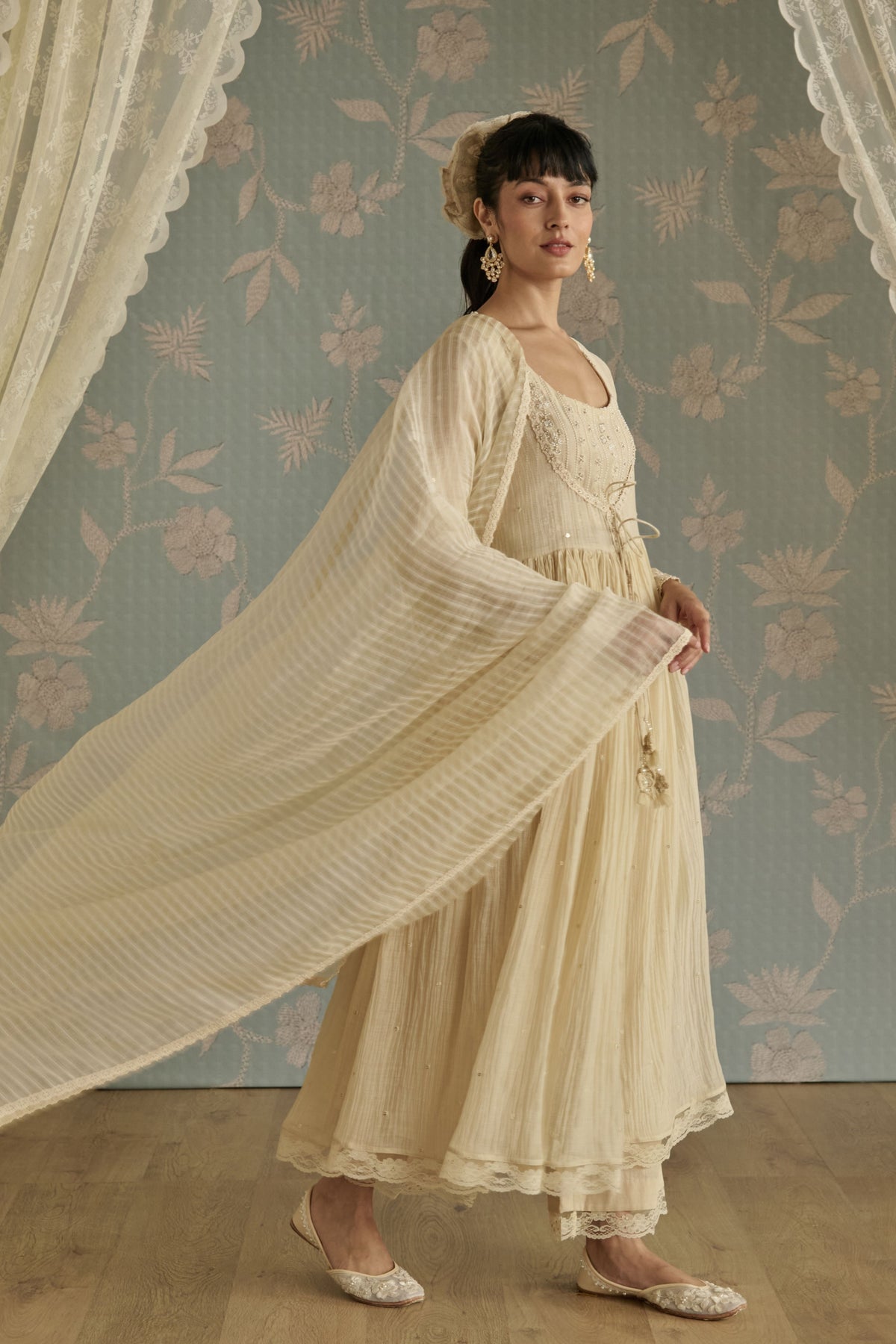 Inaya Anarkali