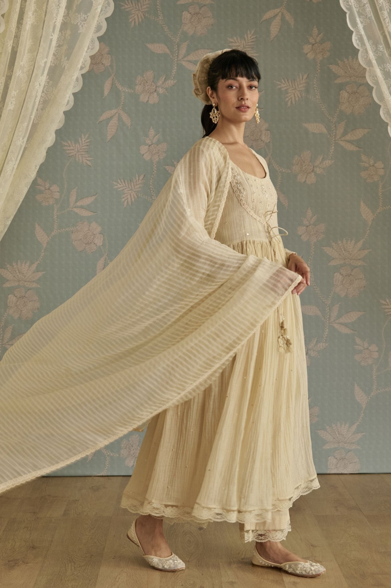 Inaya Anarkali - Kritika Dawar - Elahe